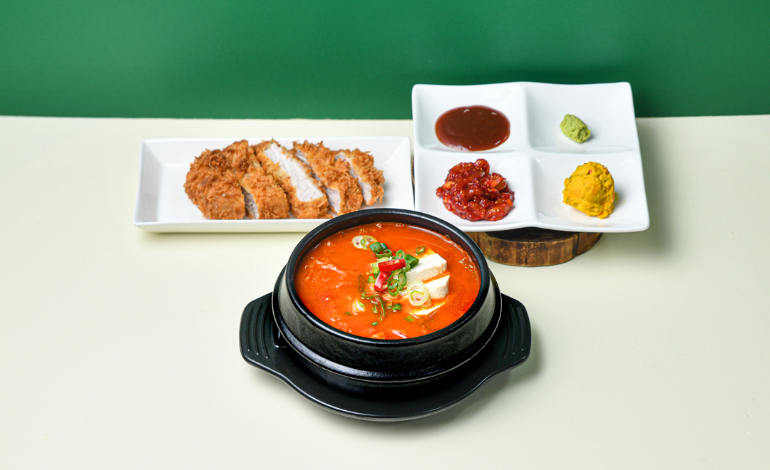 소년배달돼지