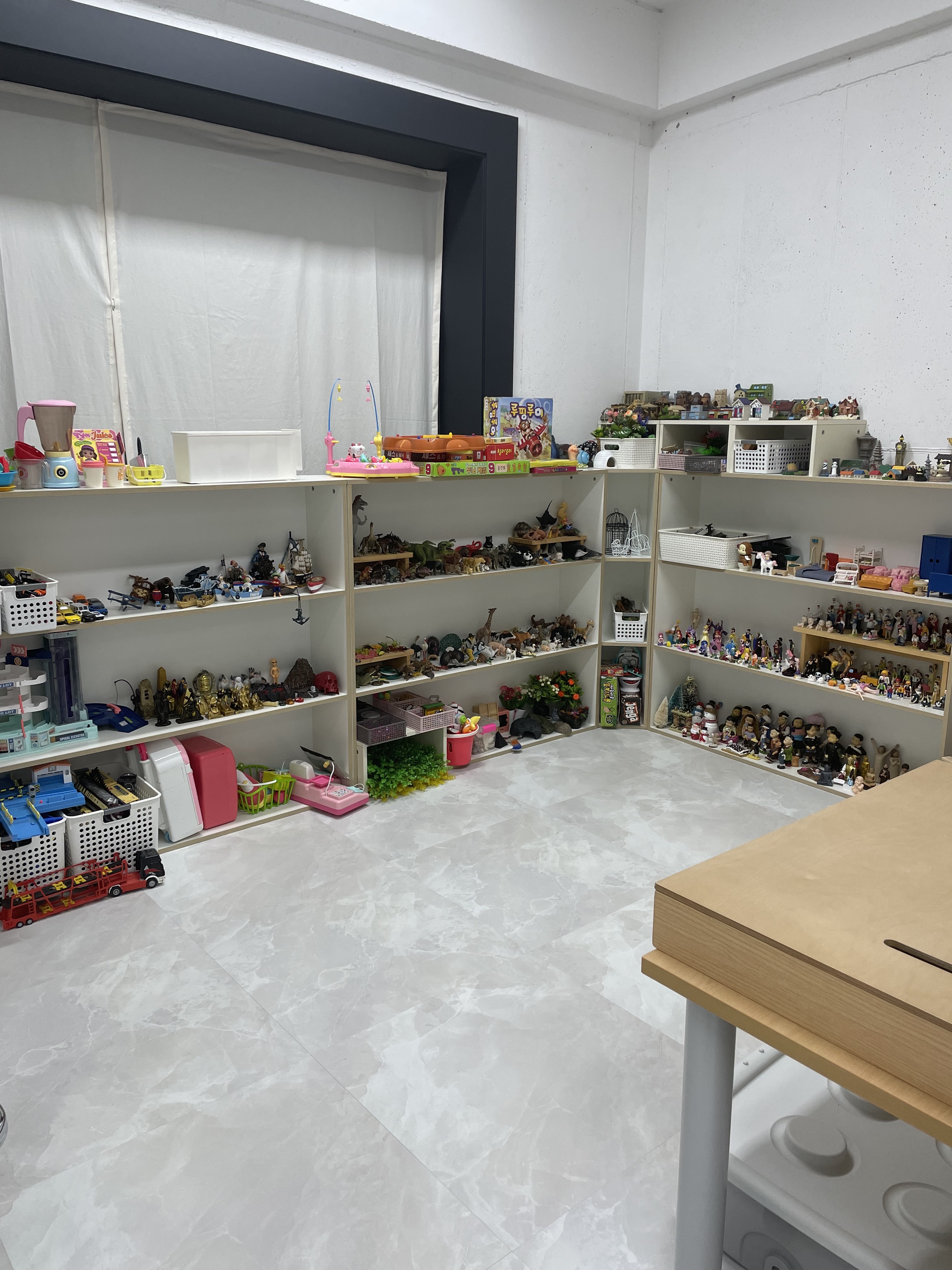 공간휴마음공작소 내부 전경