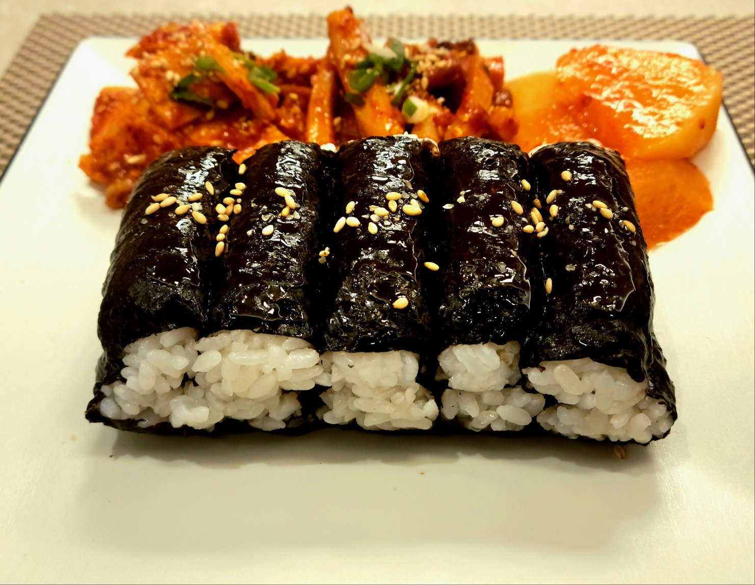삼형제충무김밥우동