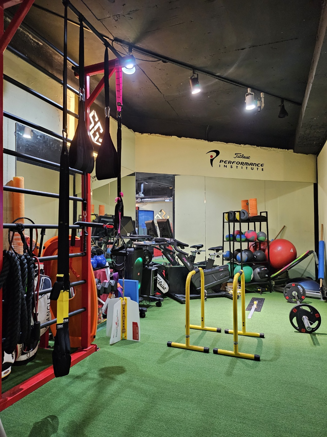 서커스텀 골프랩 대표 이미지