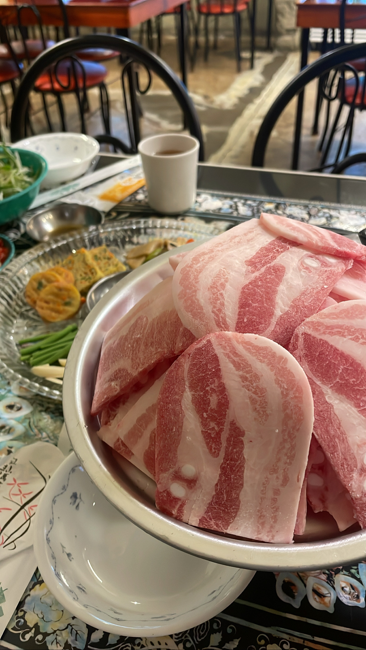 팔복이네 냉삼집 칠곡 왜관점