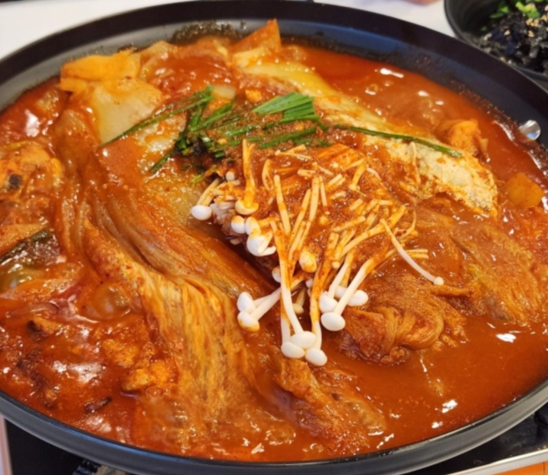 진골김치찜&곱도리탕 남원점