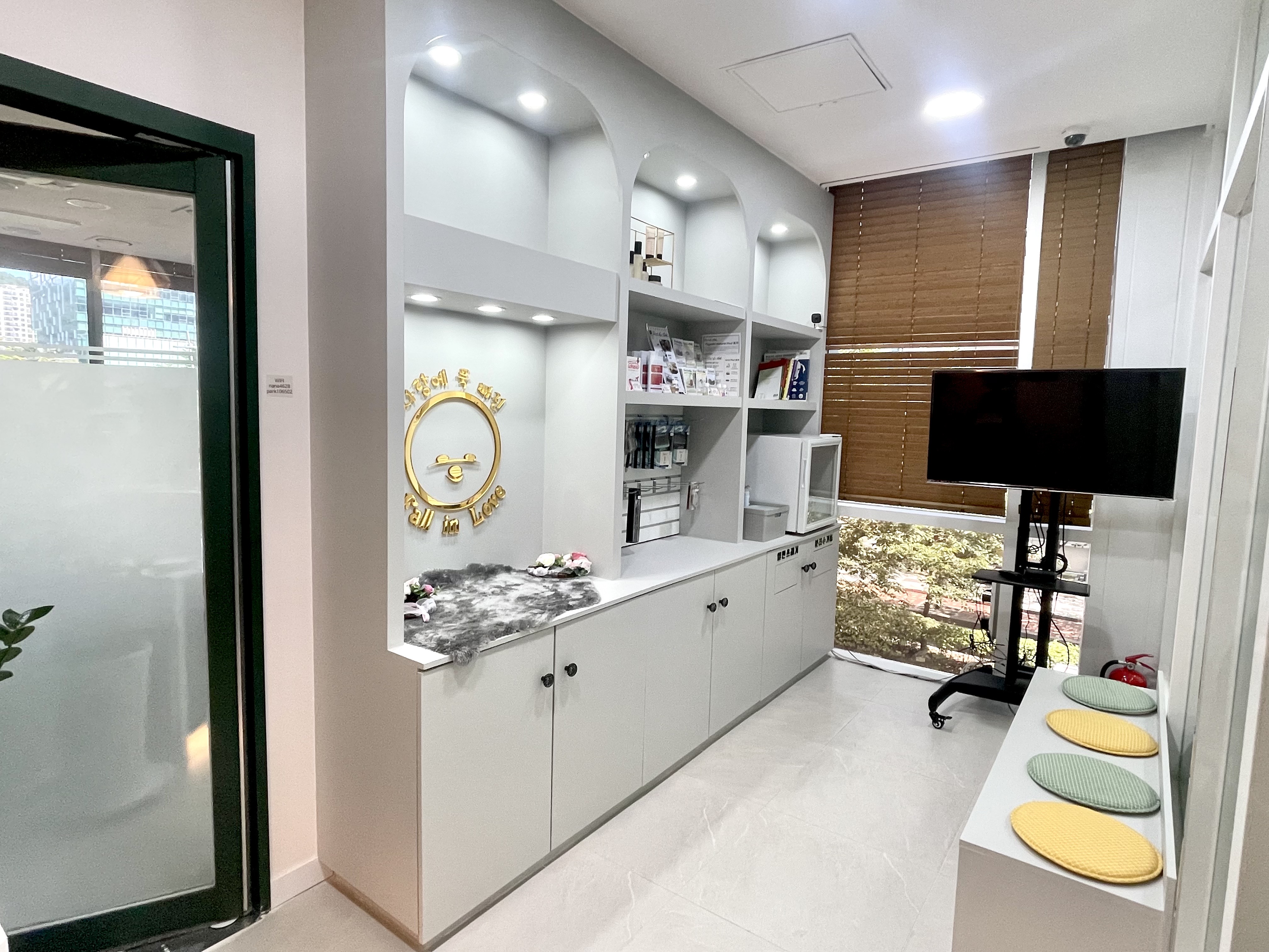 폴인럽 대표 이미지