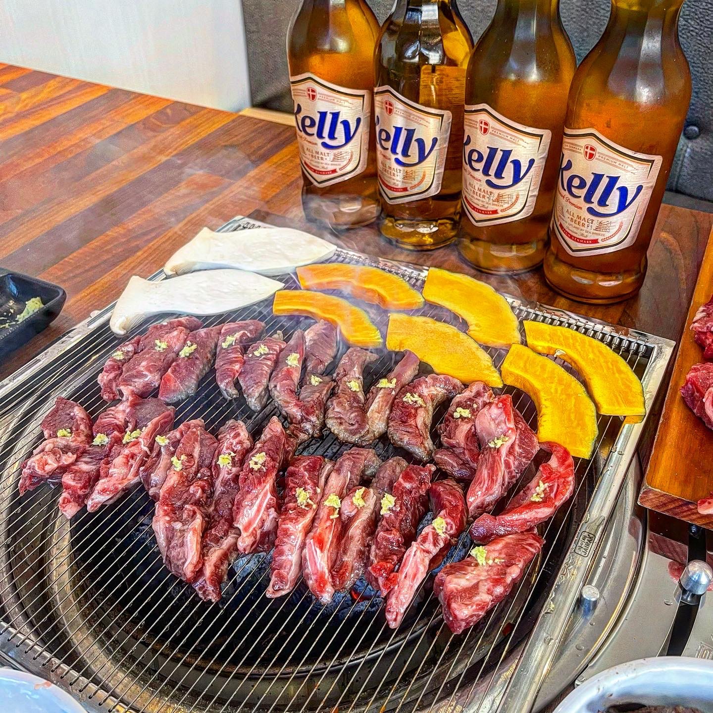 황소향참숯소갈비살전문점
