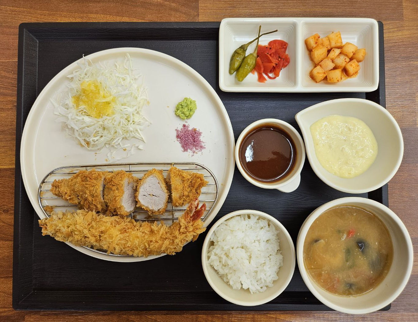 백호카츠 고려대점