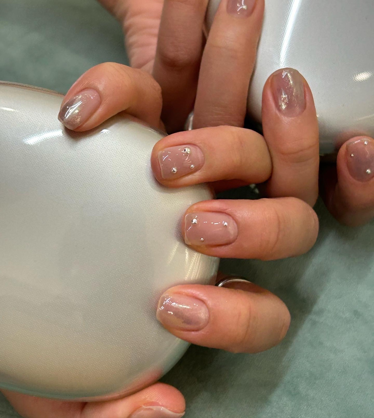 오월의 네일 대표 이미지