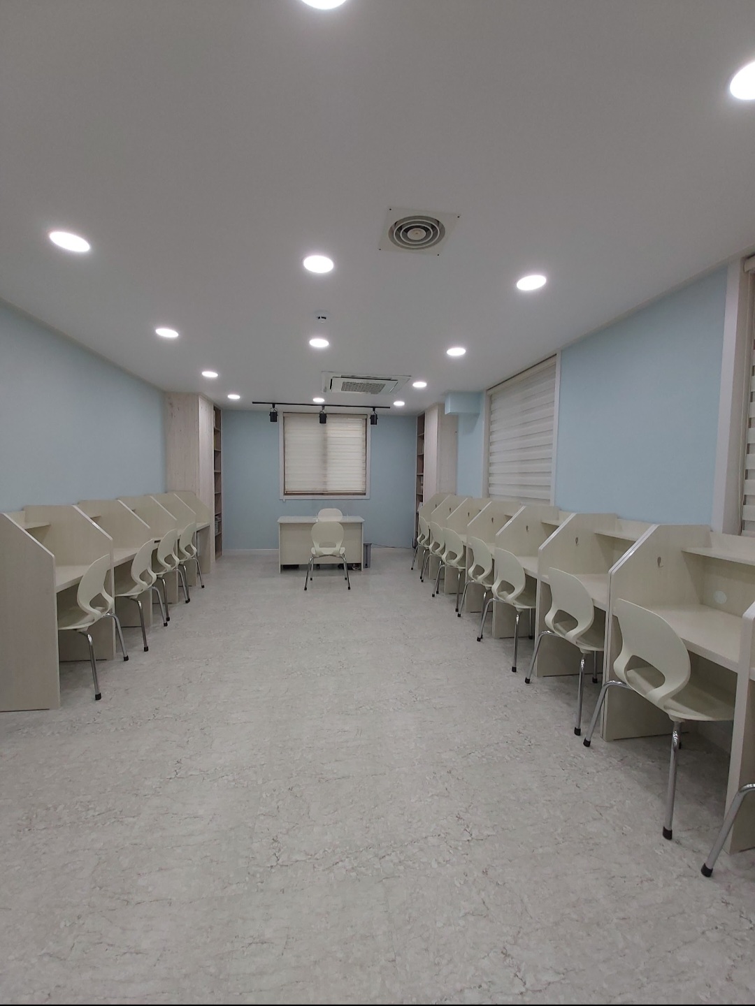 잉글리쉬무무 무전학원 대표 이미지