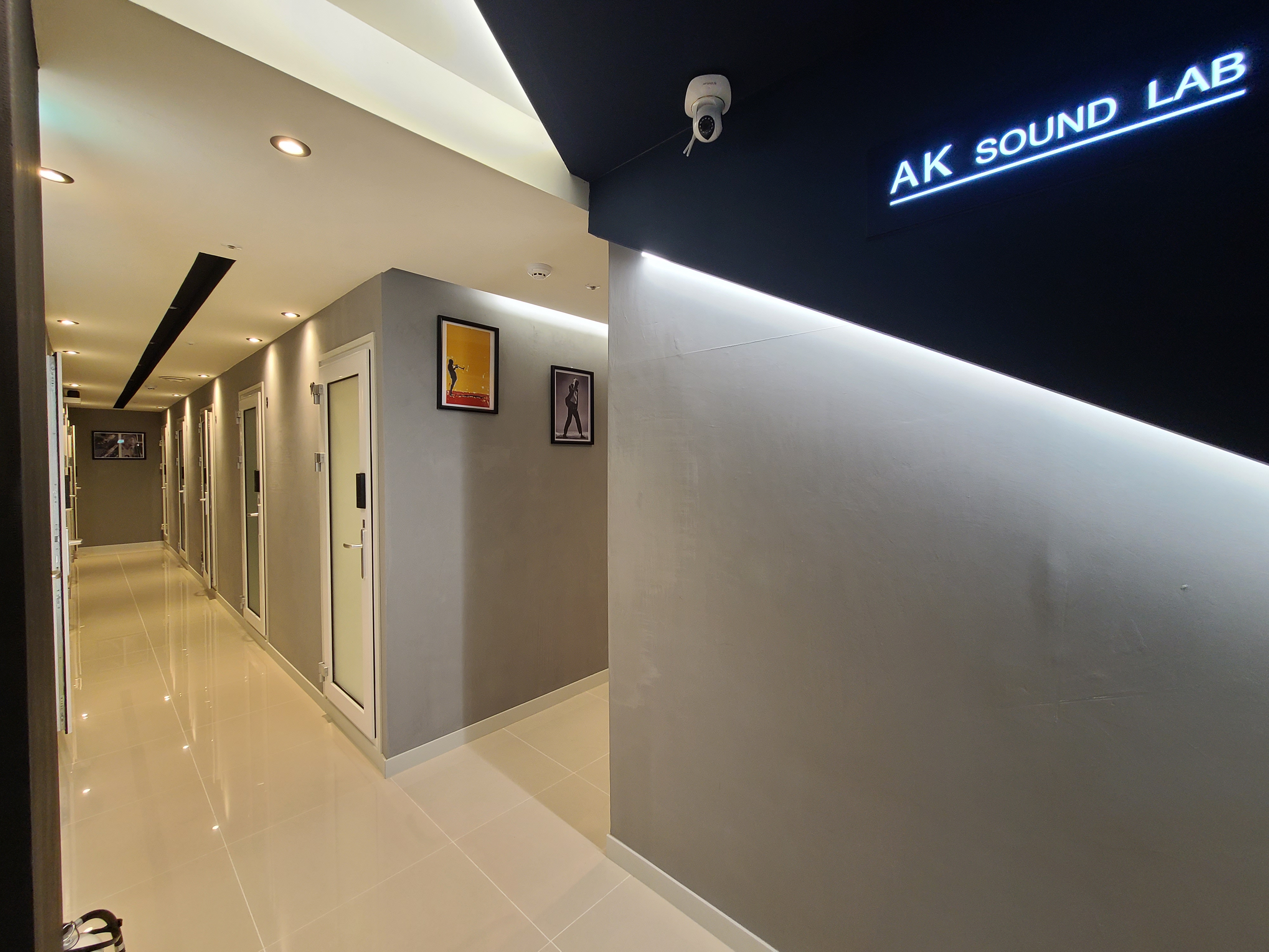 1번째 스튜디오 사진