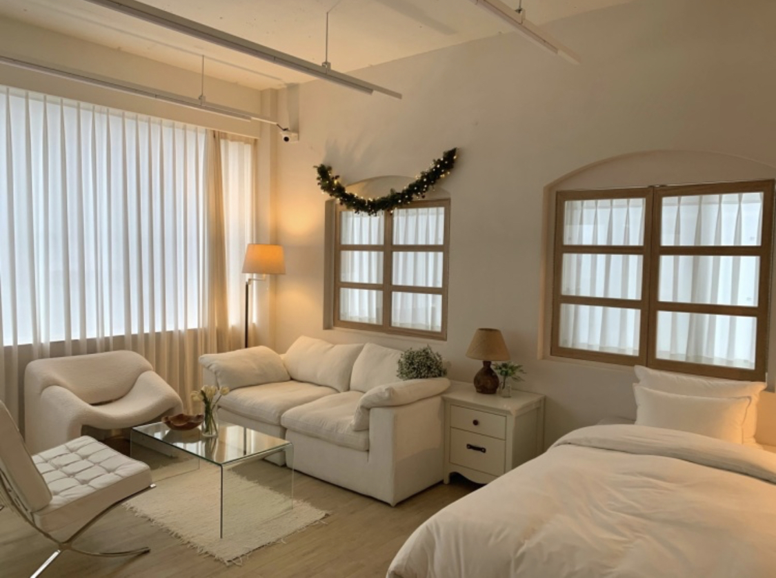 슬레이 스튜디오 대표 이미지