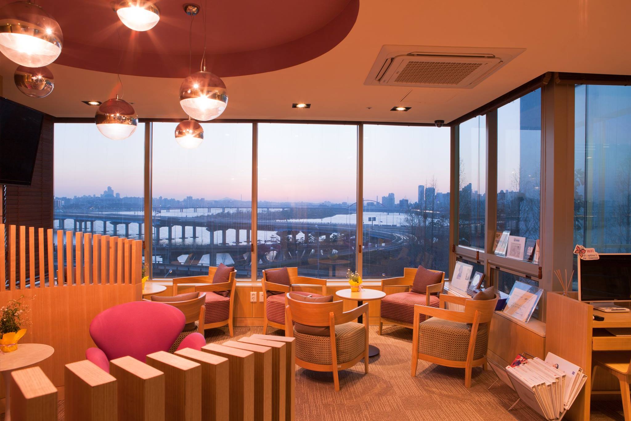 옵티마성형외과의원 대표 이미지