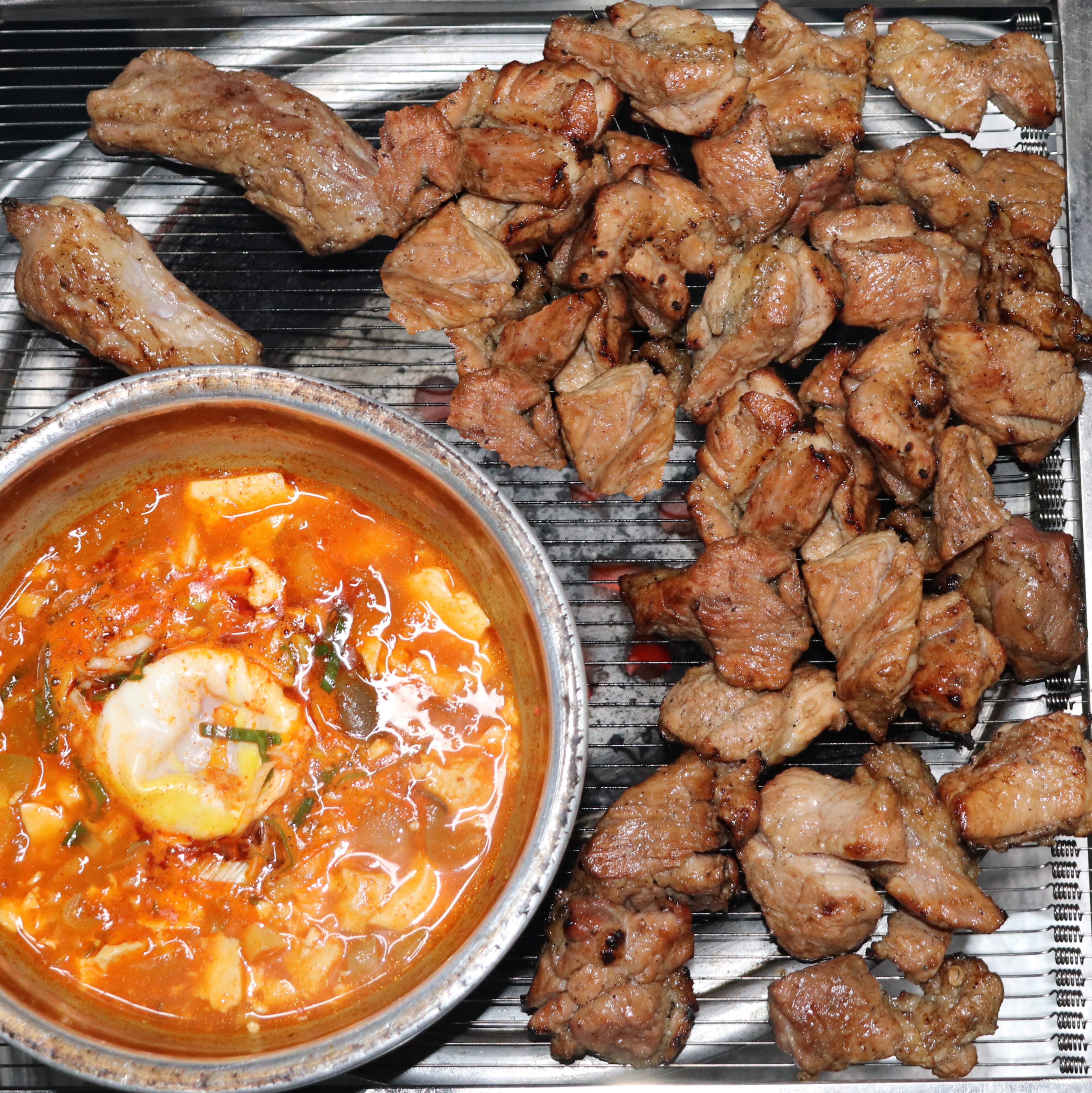연탄돼지갈비
