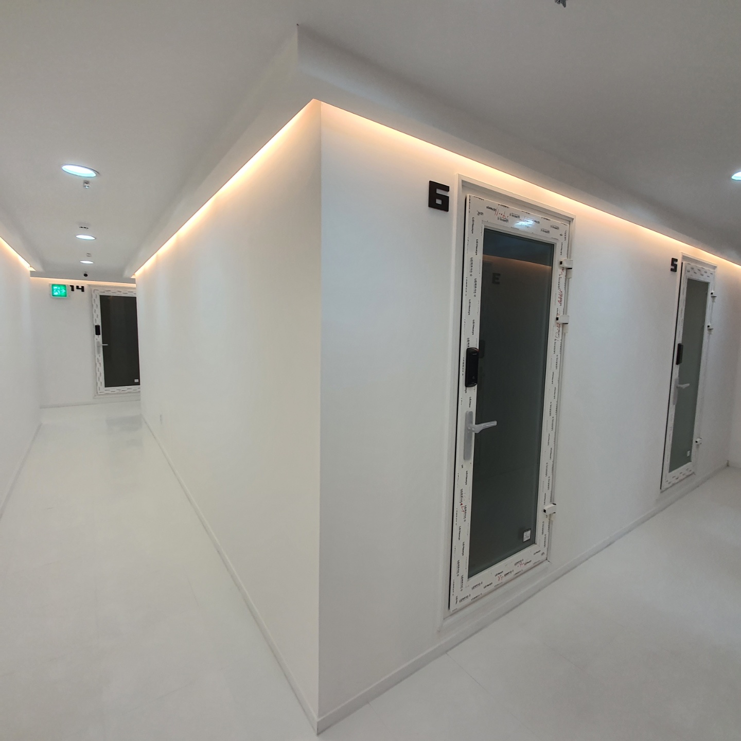 5번째 스튜디오 사진