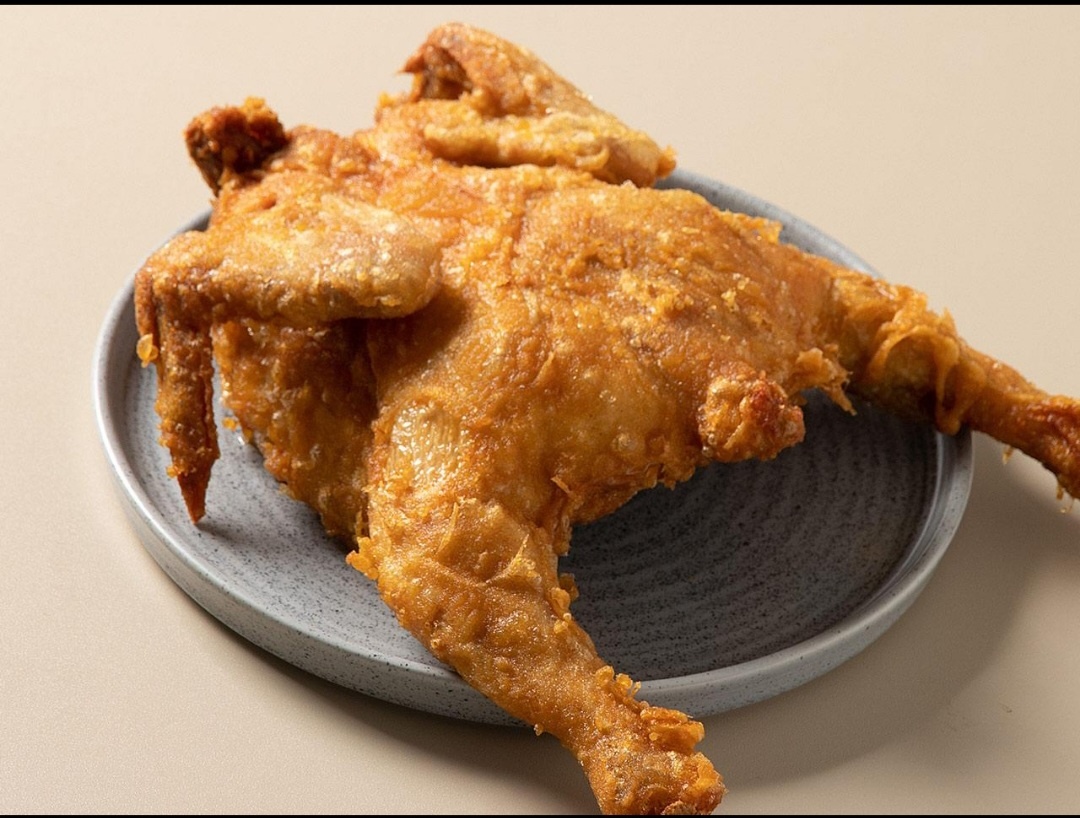 토담옛날통닭 광명뉴타운점 내부 또는 관련 모습