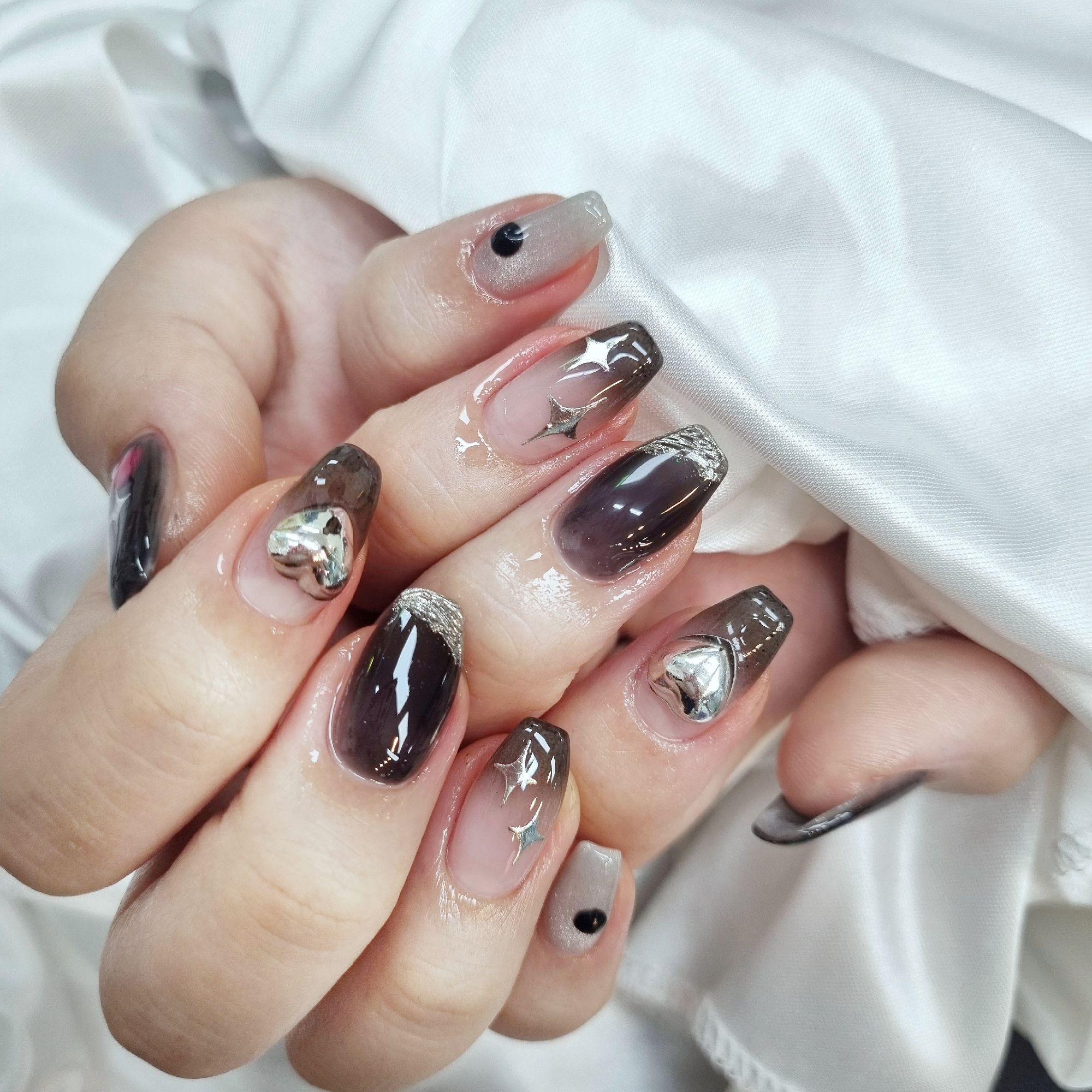 더드로잉 네일속눈썹