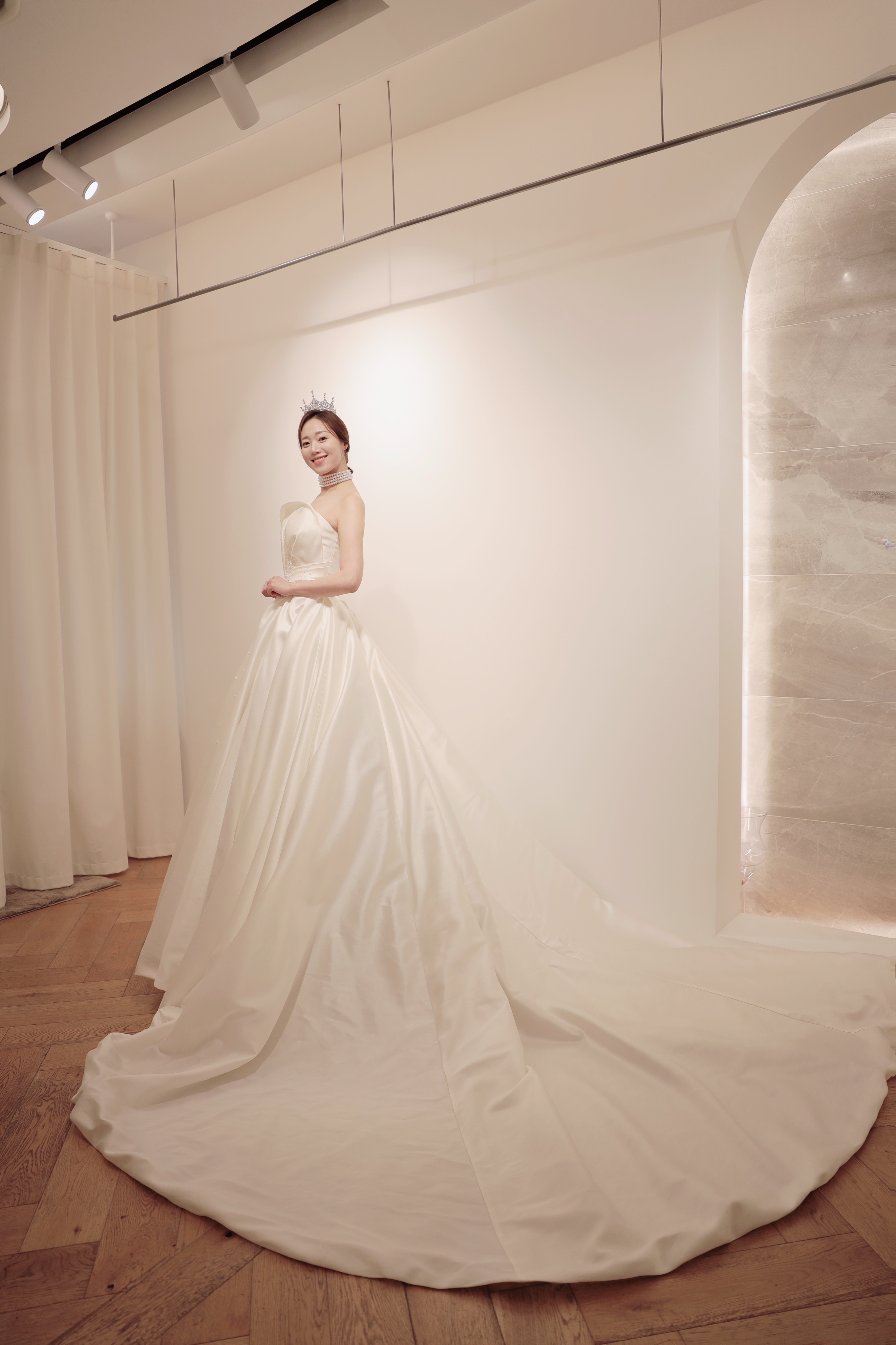 RNL 로즈앤라임 웨딩 드레스