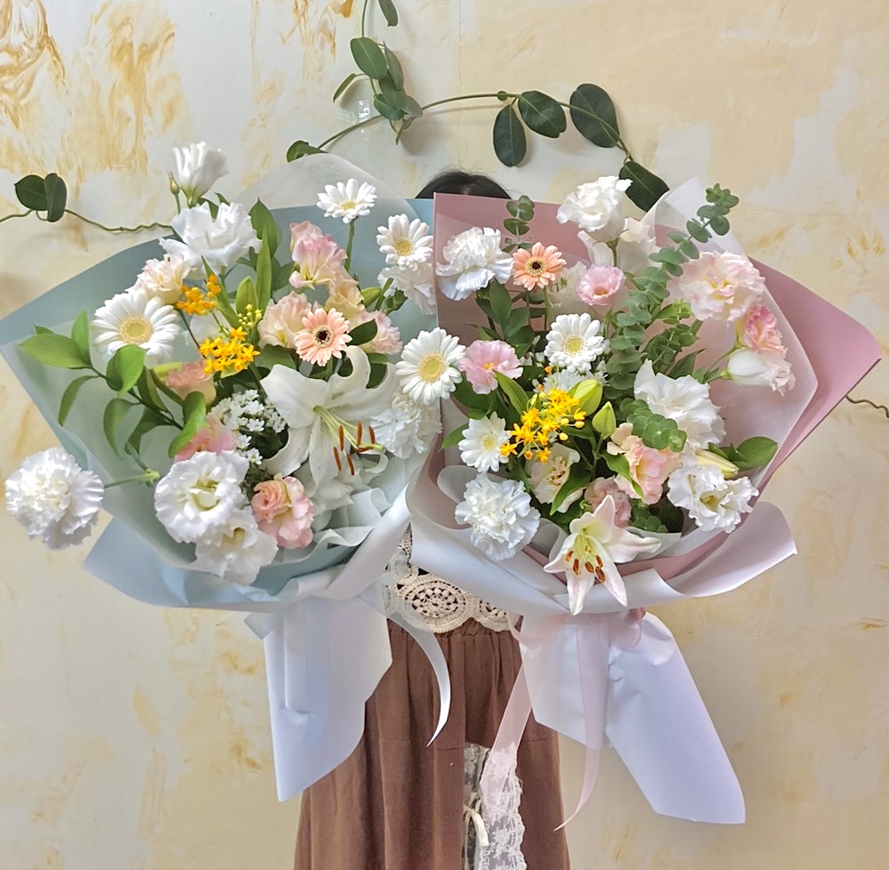 고민하다지은꽃집
