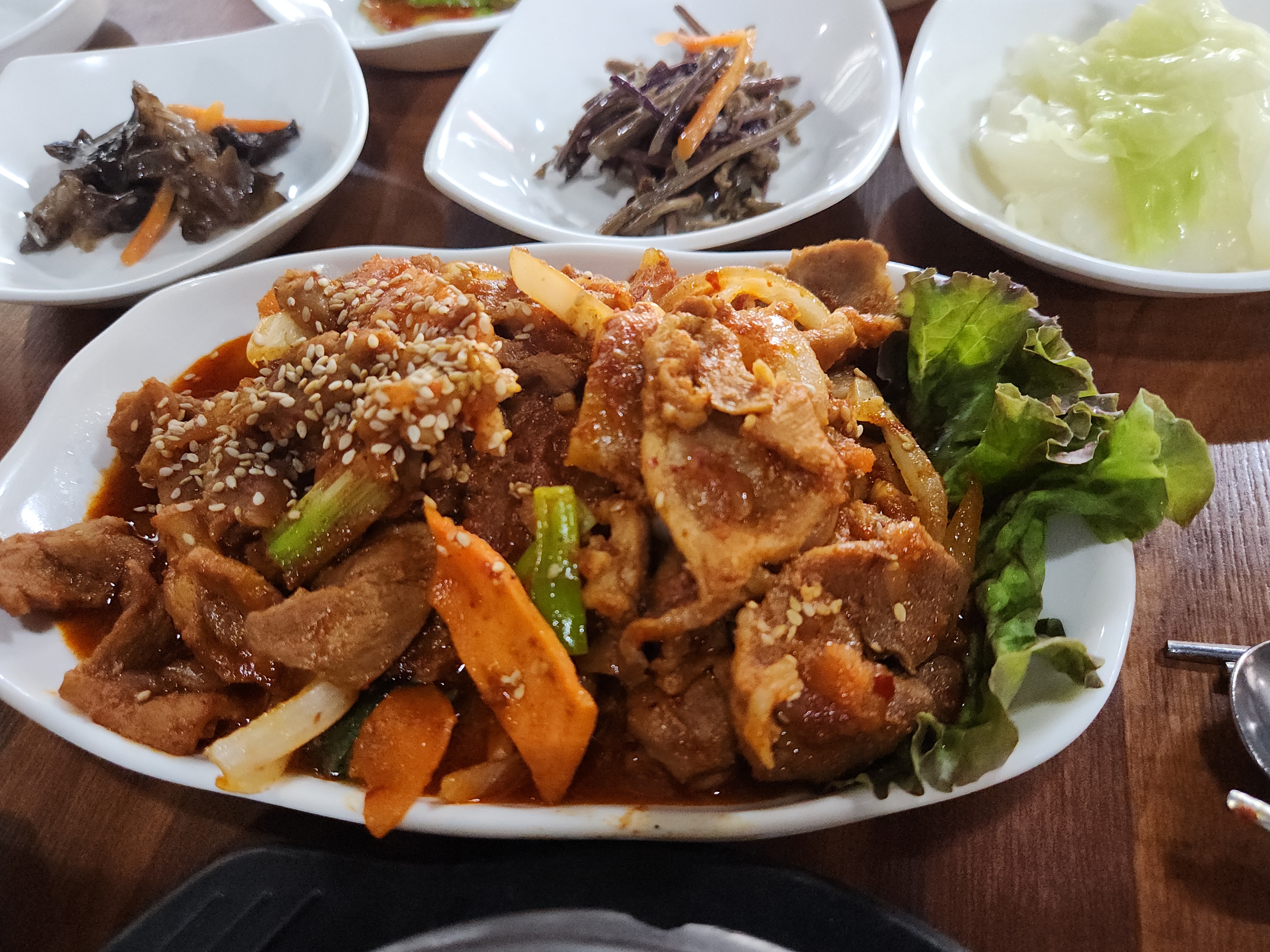 진사또 우렁쌈밥