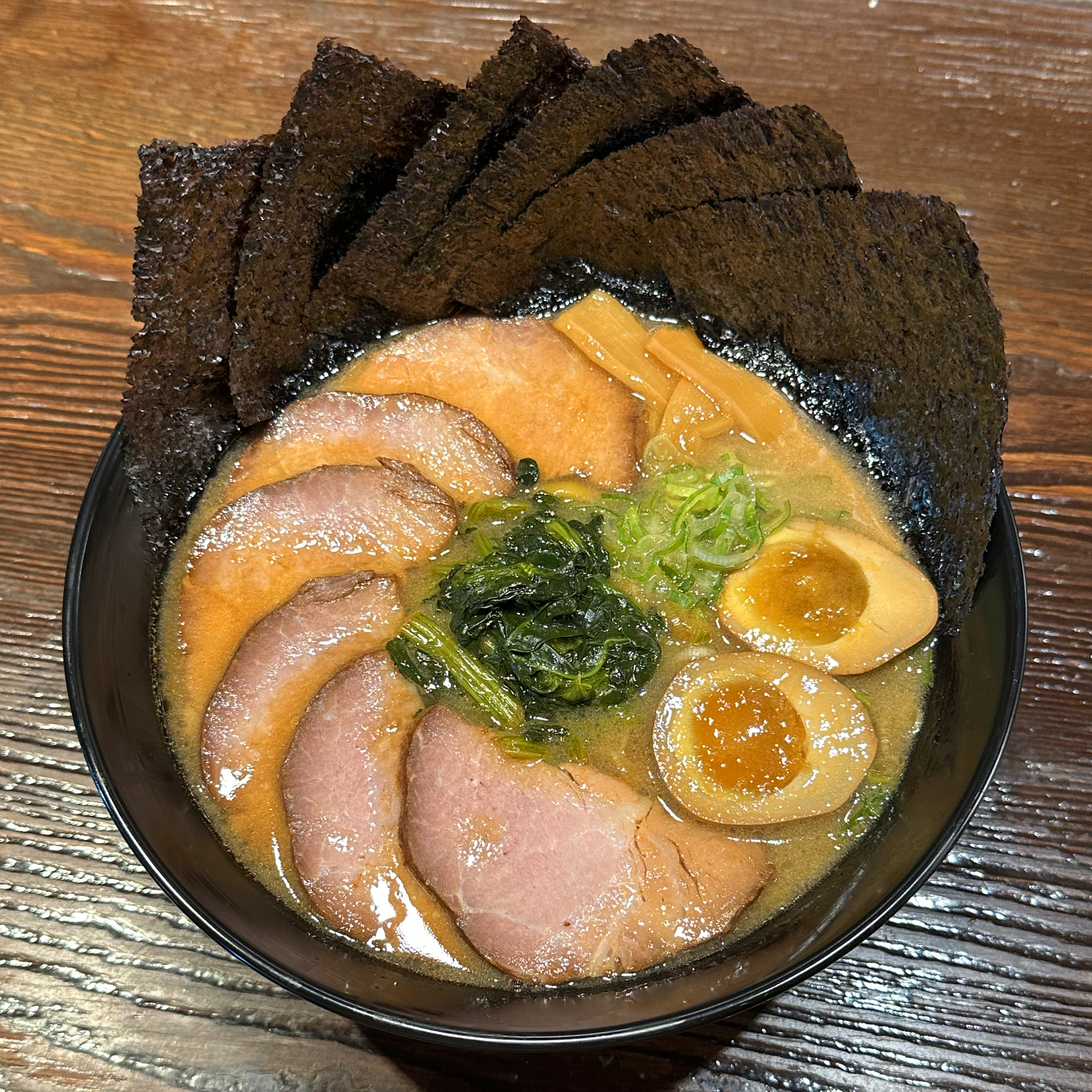 라멘트럭 상수본점 대표 이미지 - 이에케 라멘