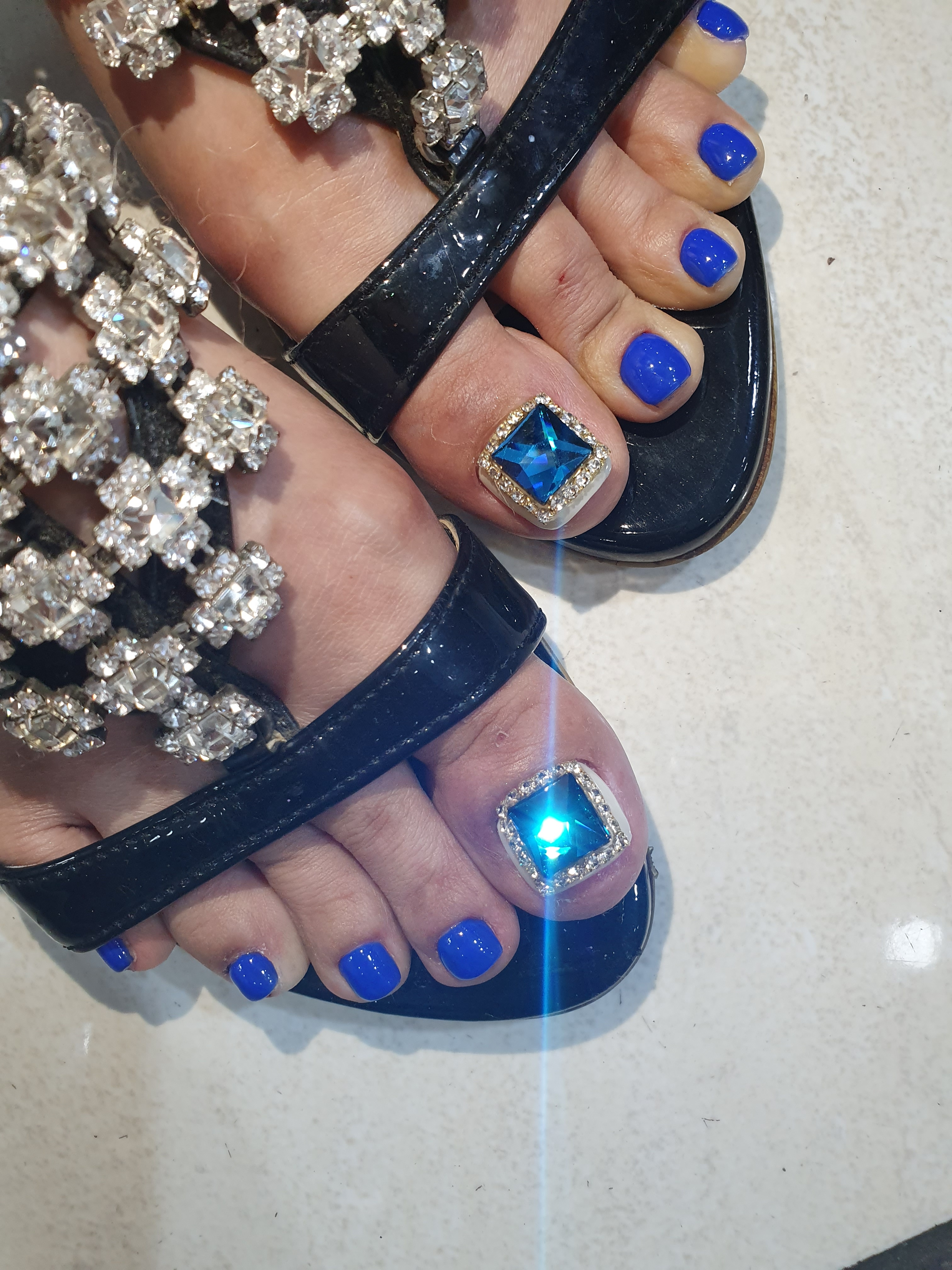 네일팝 페디크루 대표 이미지