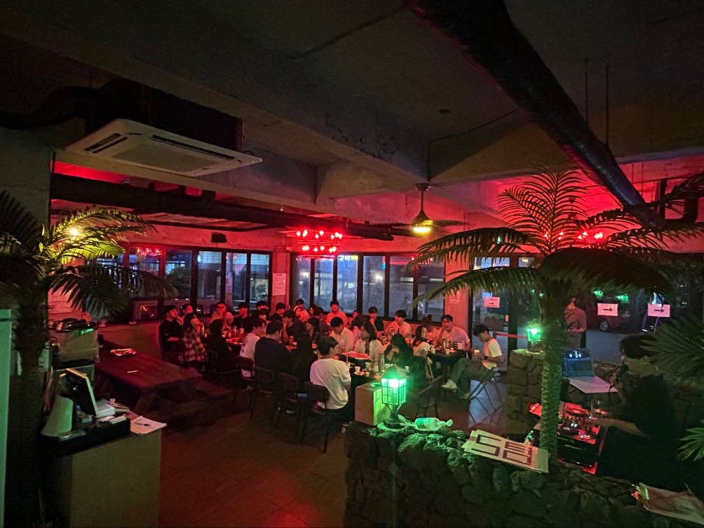 제주도게스트하우스파티 사교장 공항점