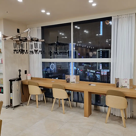 아우라제이미용실 평택역점