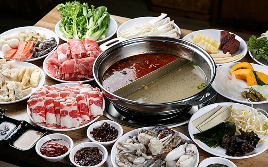 싼싼훠궈 무한리필 샤브샤브
