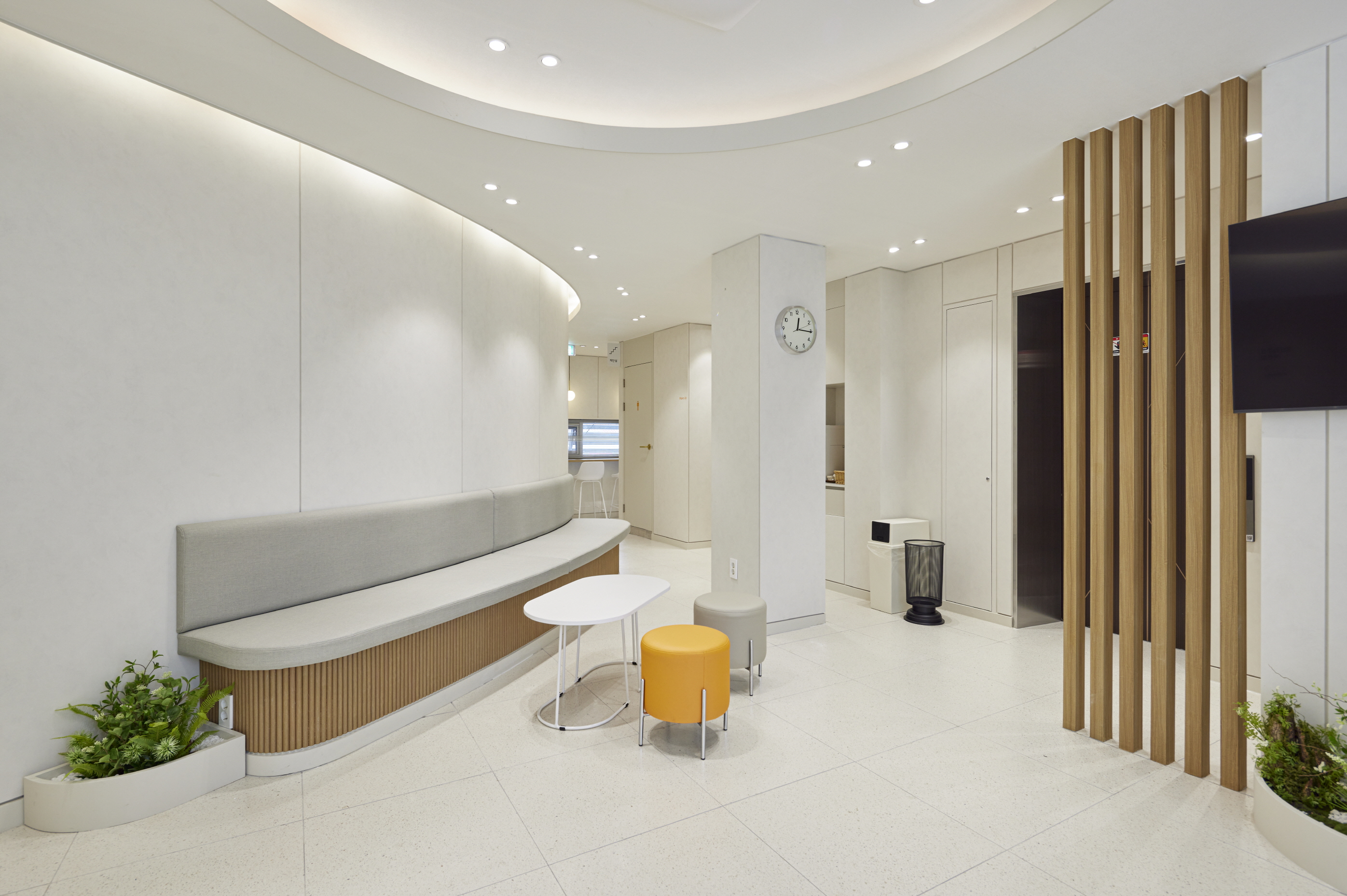 ์๋ด์น๊ณผ์์ ๋ํ ์ด๋ฏธ์ง