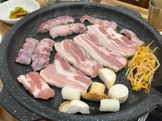고기랑찌개랑