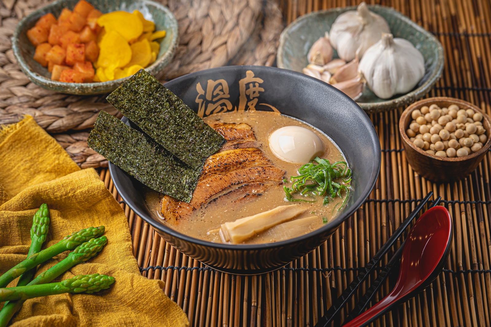 교카이 돈코츠 라멘