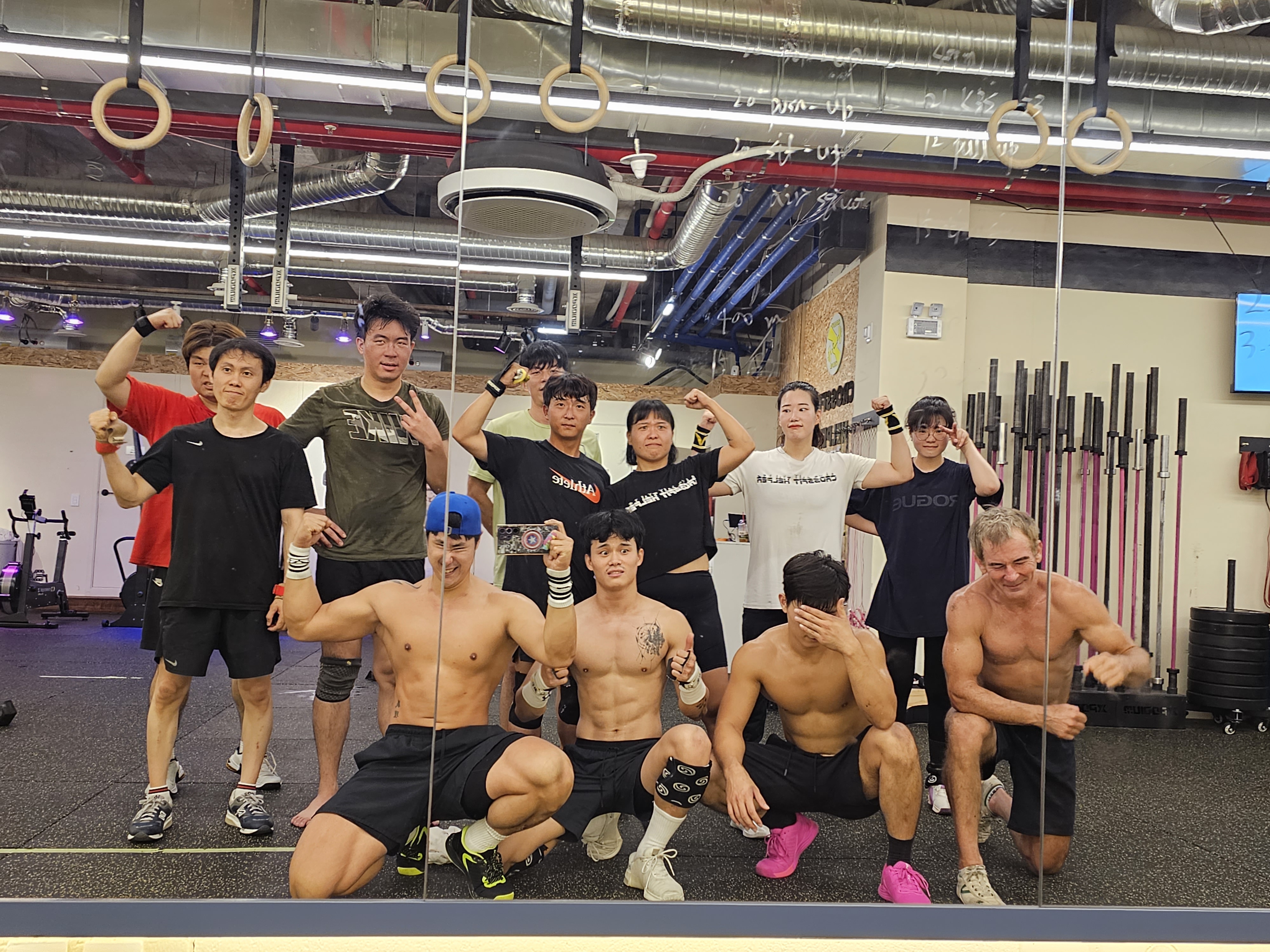 크로스핏헬퍼 2호점 DMC 상암점