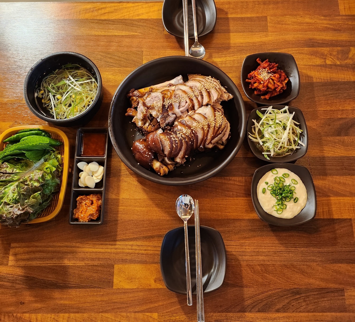 오감만족왕족발