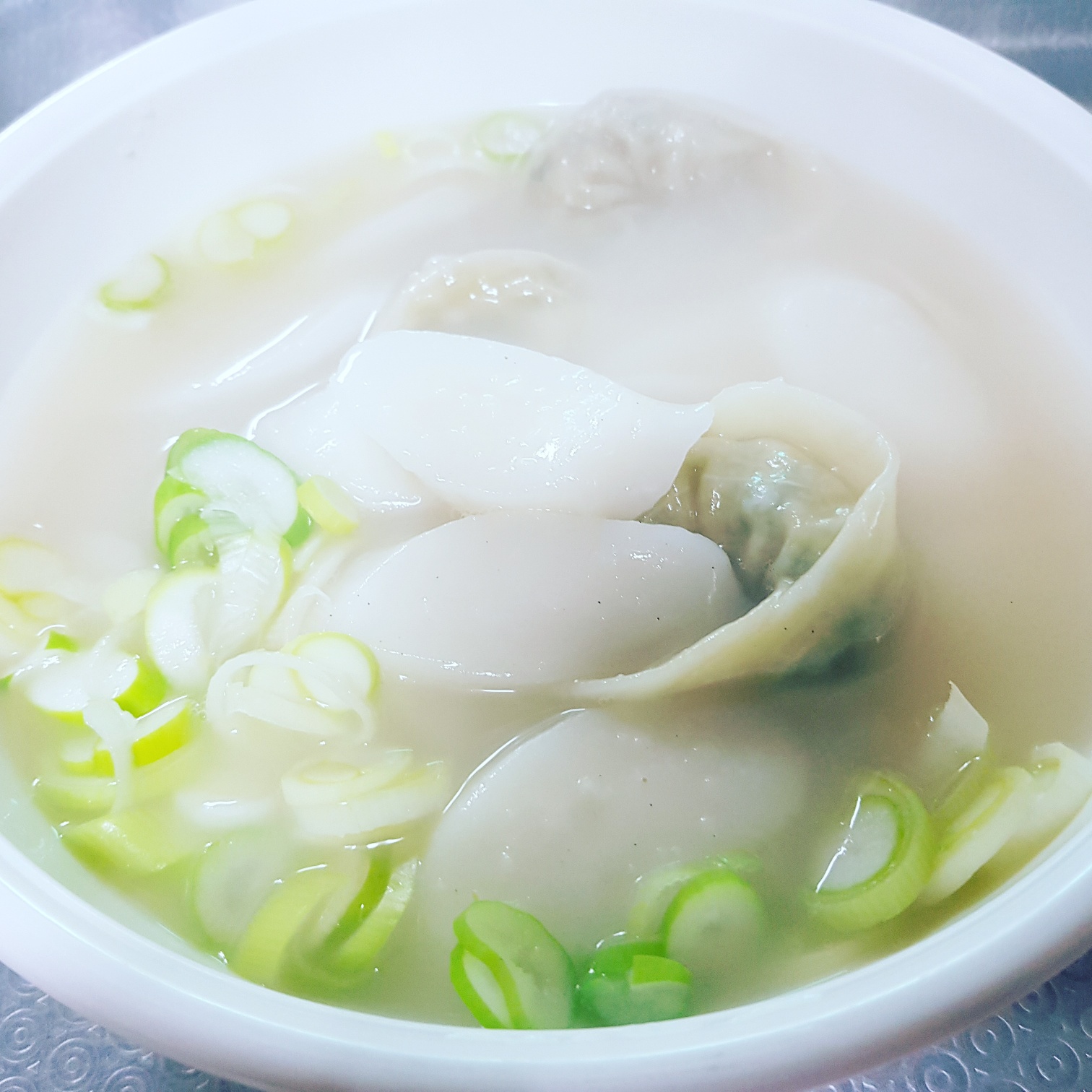 고향손칼국수