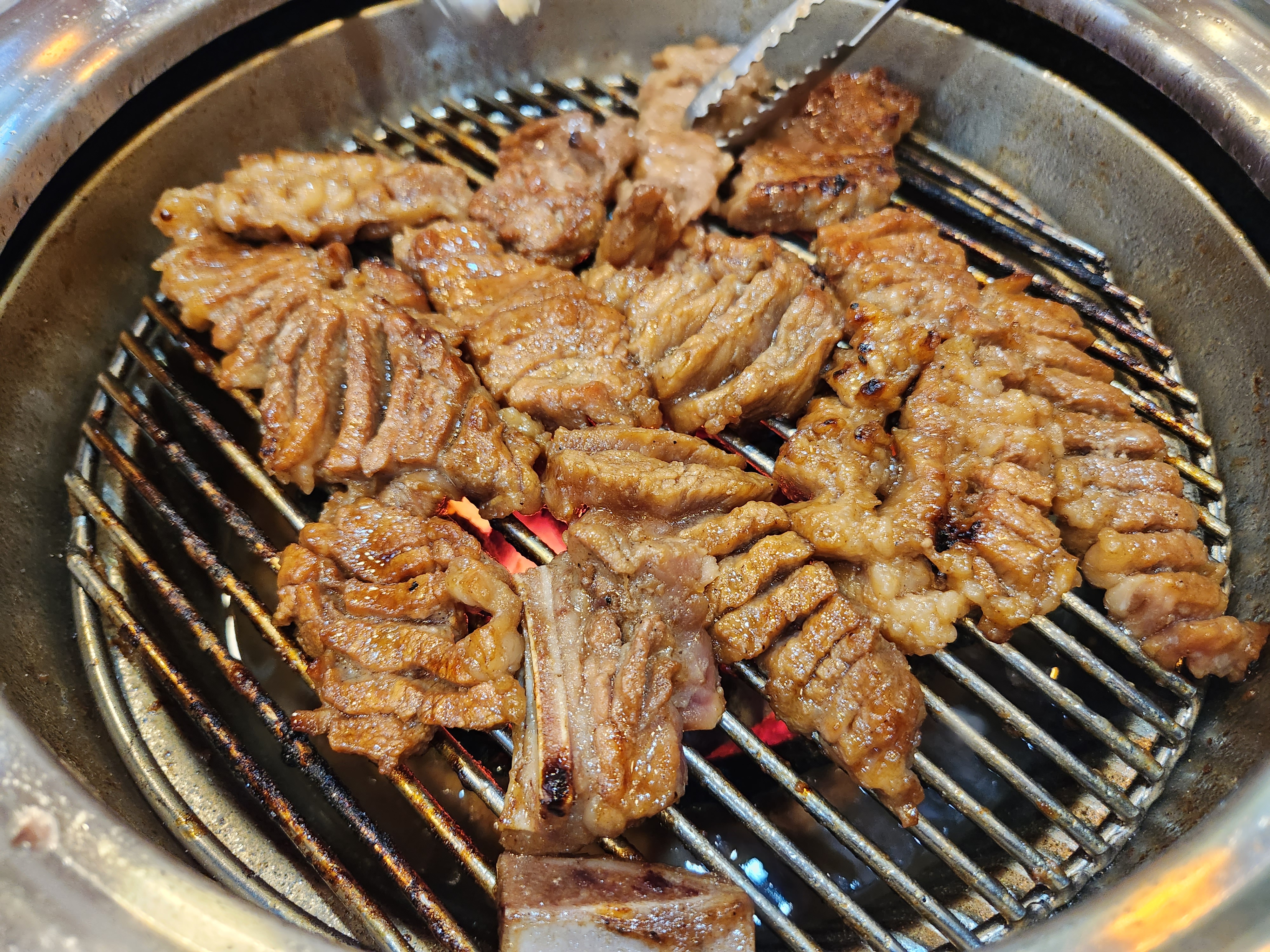 홍능갈비촌