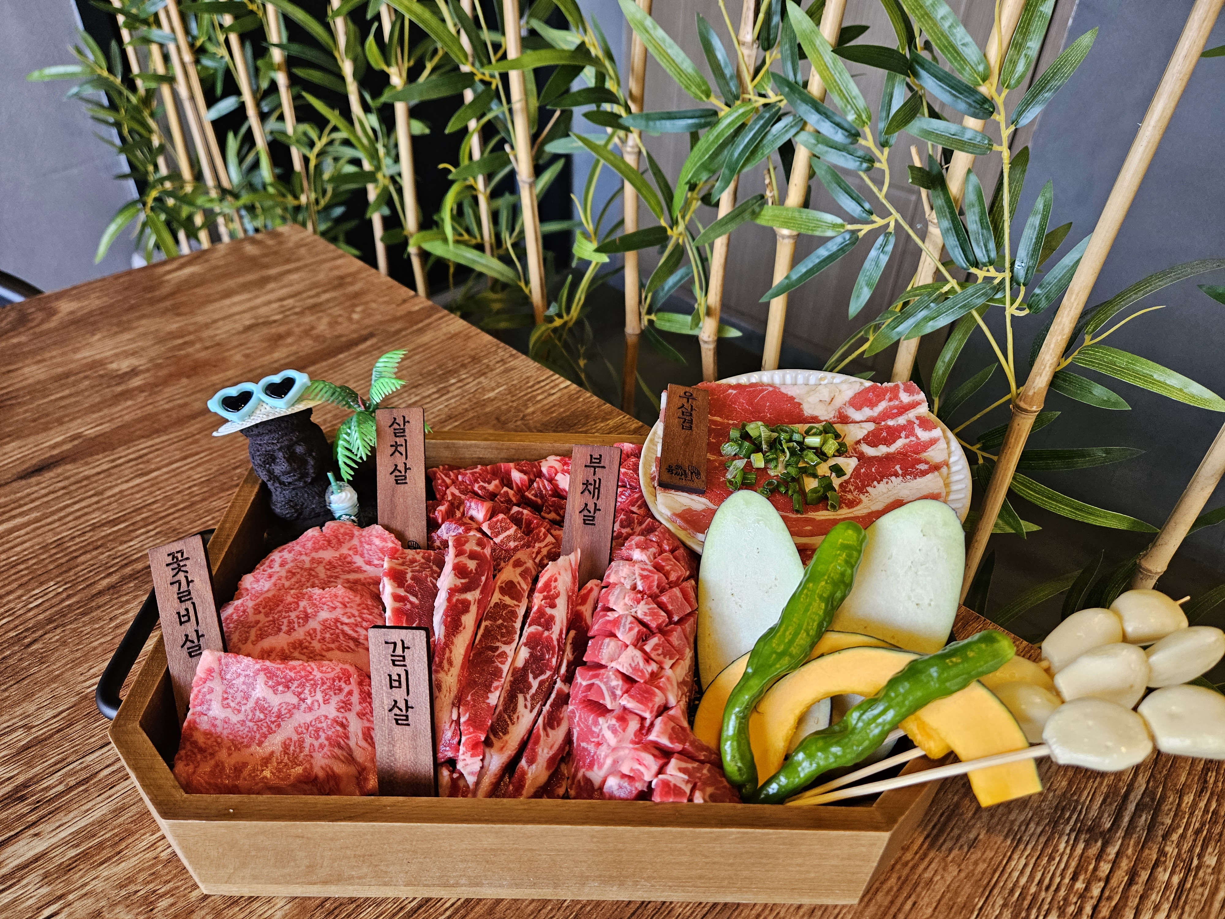 소갈비요리추천 제주 서귀포시 소갈비잘하는 맛집 방문해 보세요 육싸롱 표선해비치점