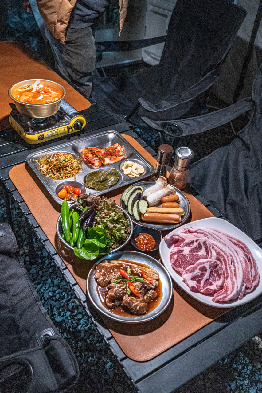 높은터 캠핑식당
