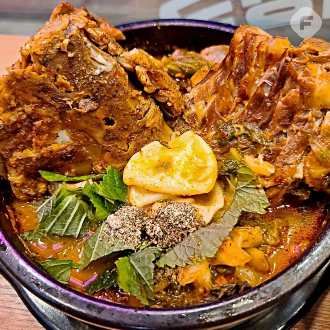 청춘불뼈찜감자탕 천안두정점