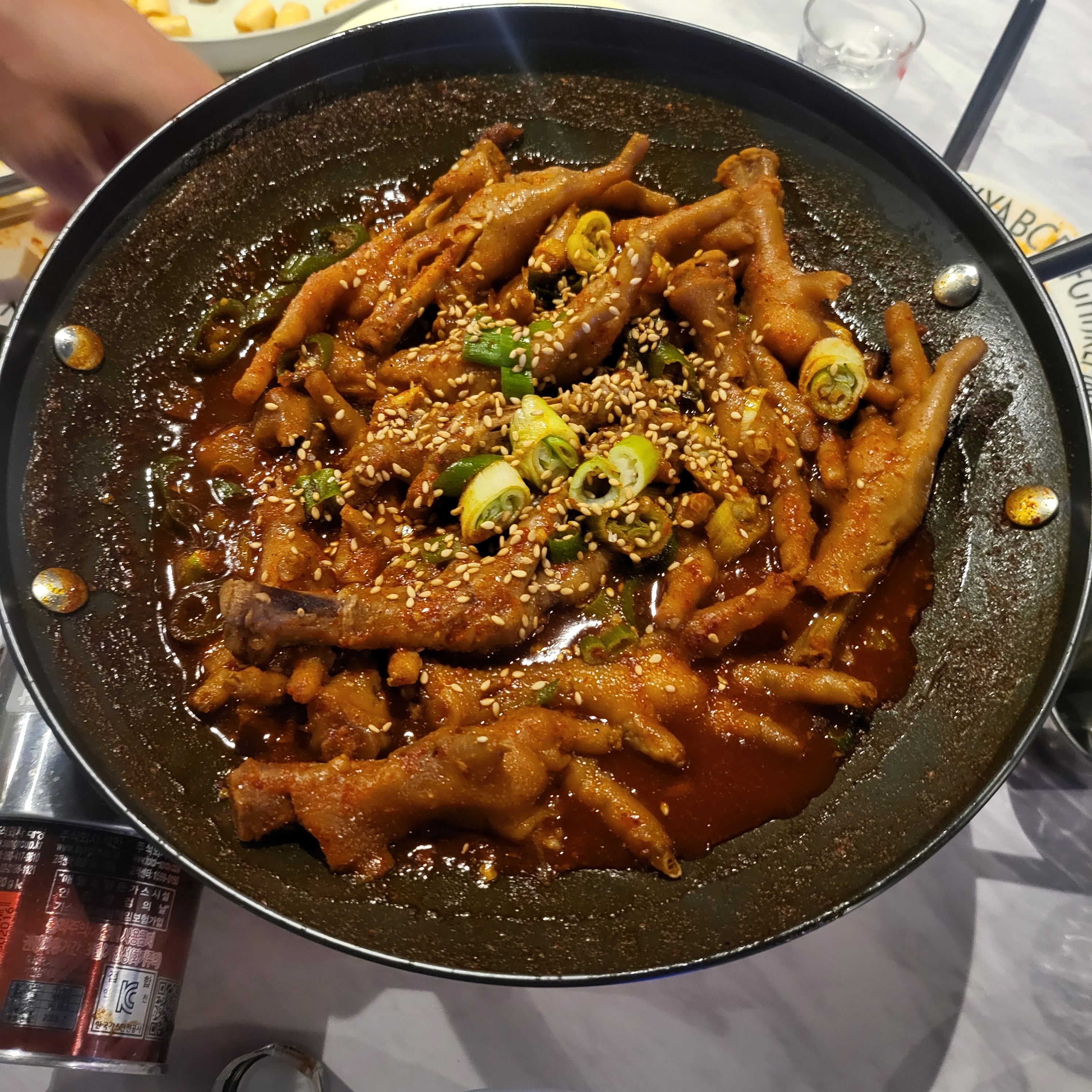 더큐브