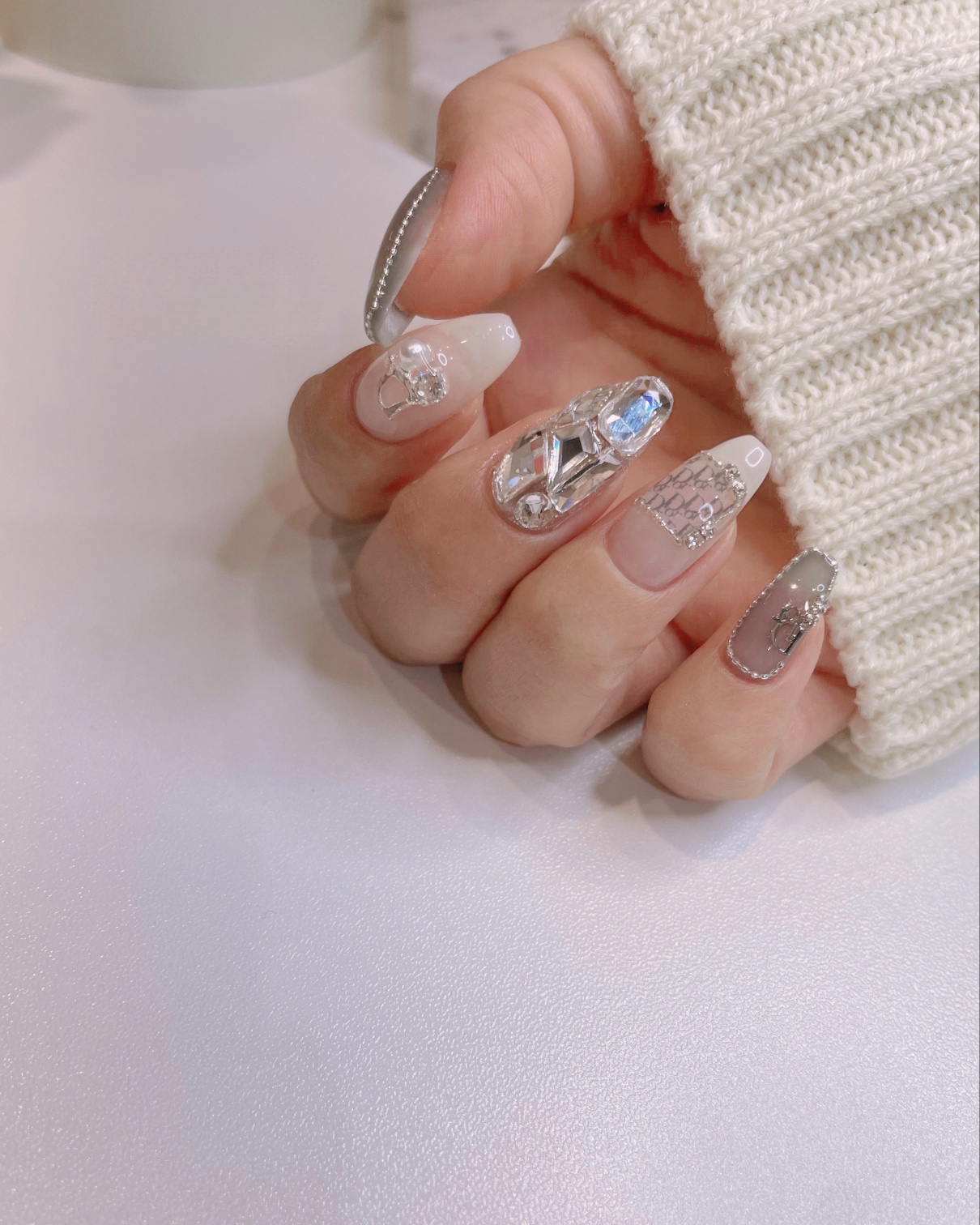 우아네일