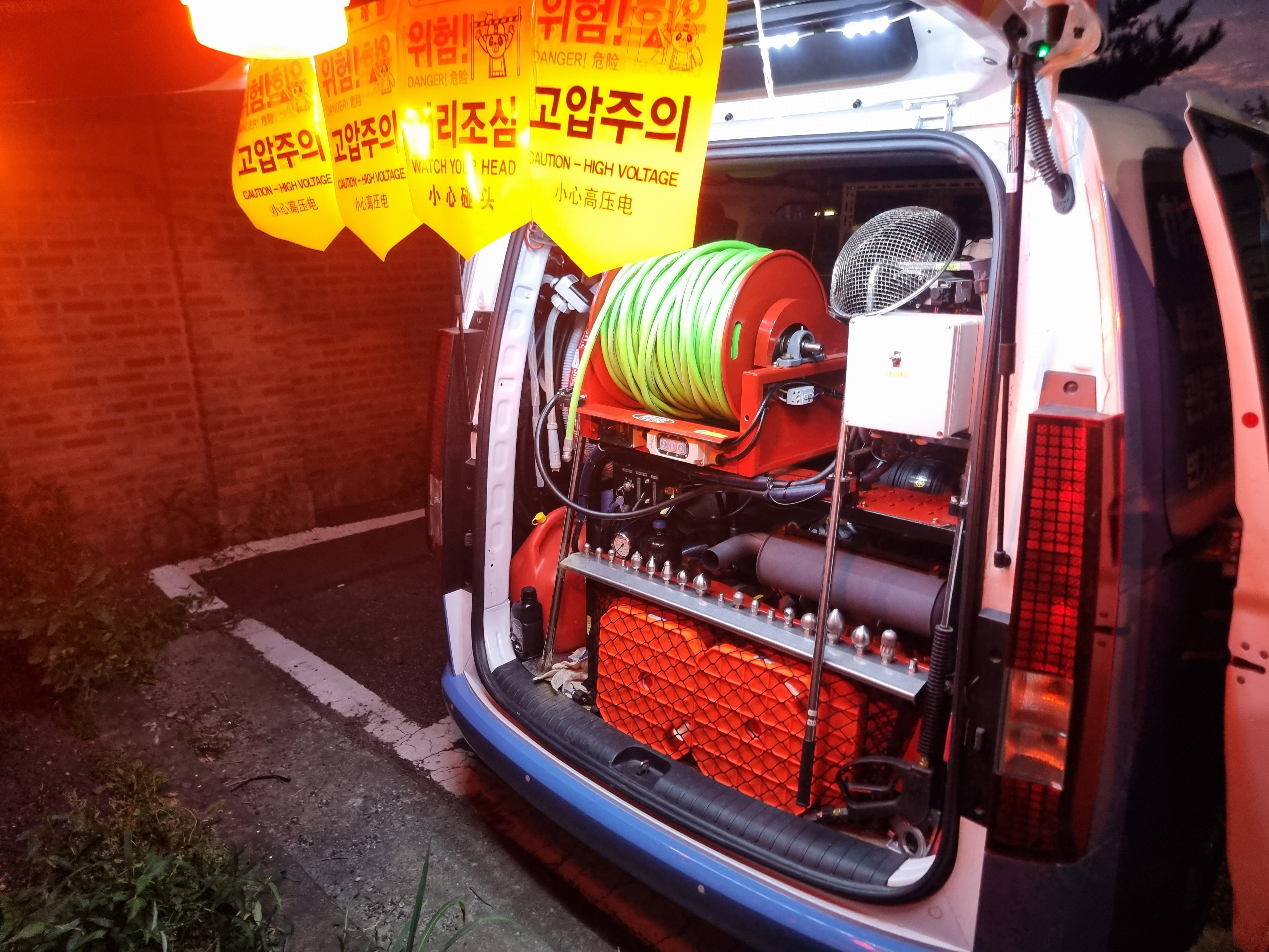 배관뚫는사람들 하수구막힘변기막힘싱크대막힘역류고압세척해빙
