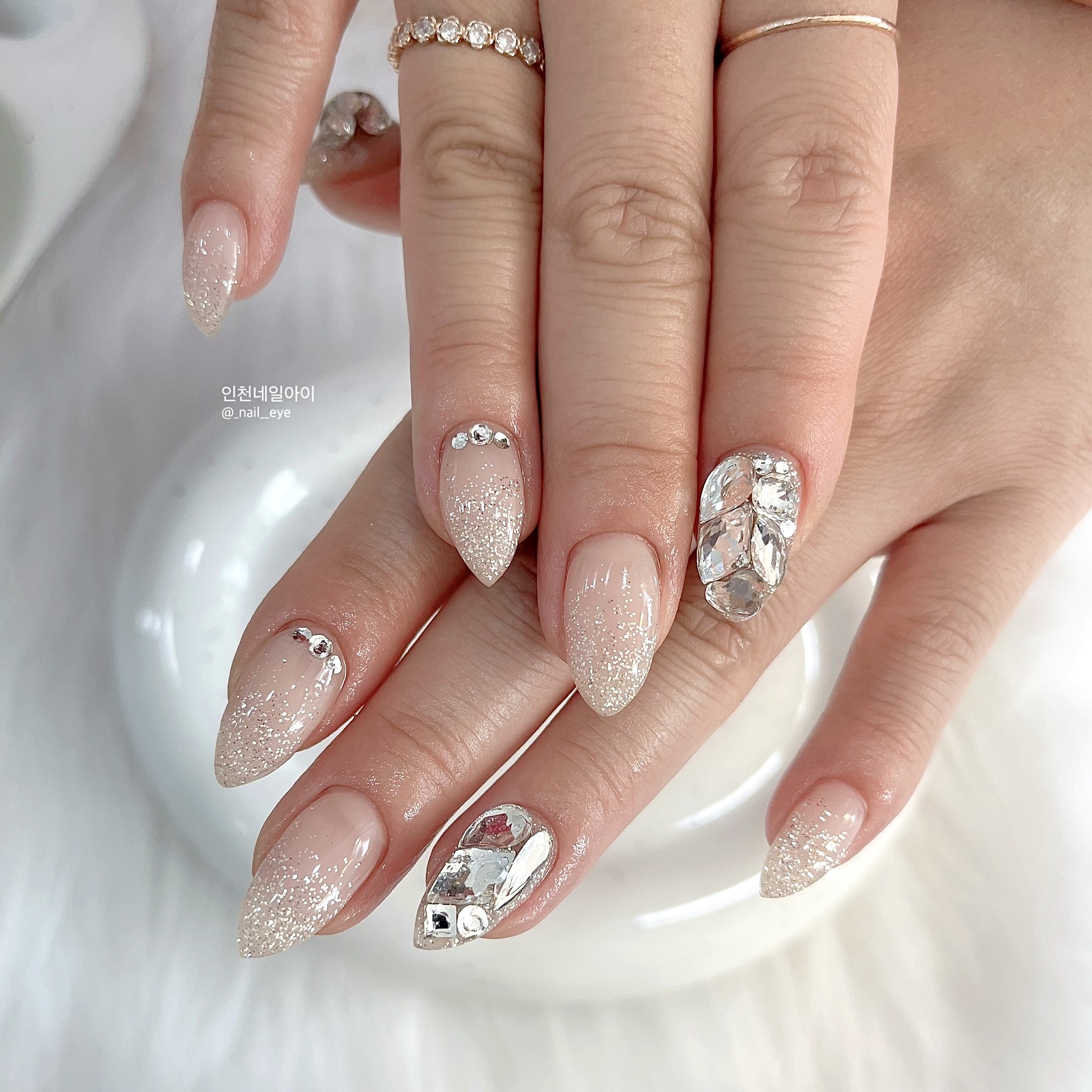 네일아이 대표 이미지