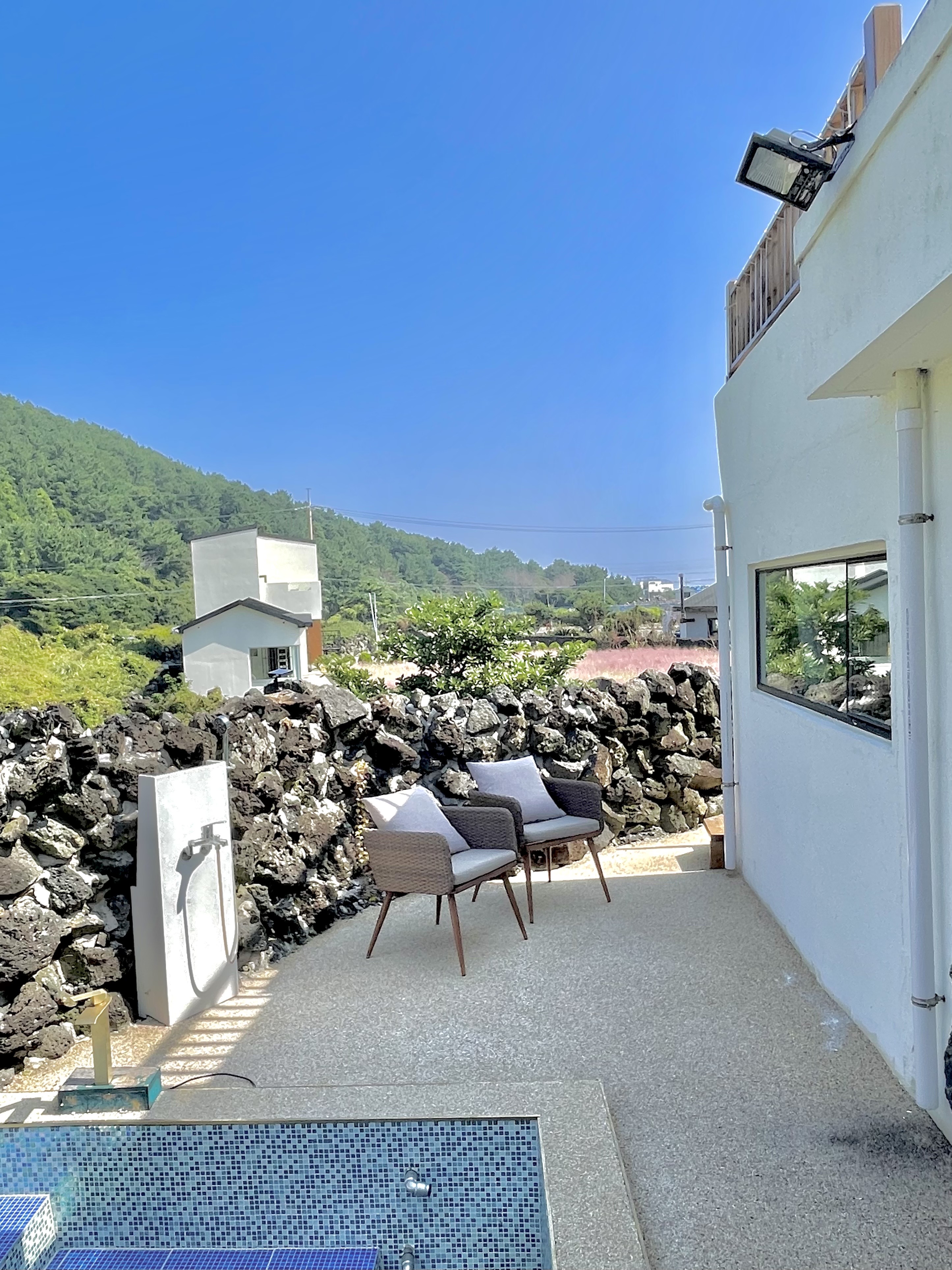 제주민박 뒷동산