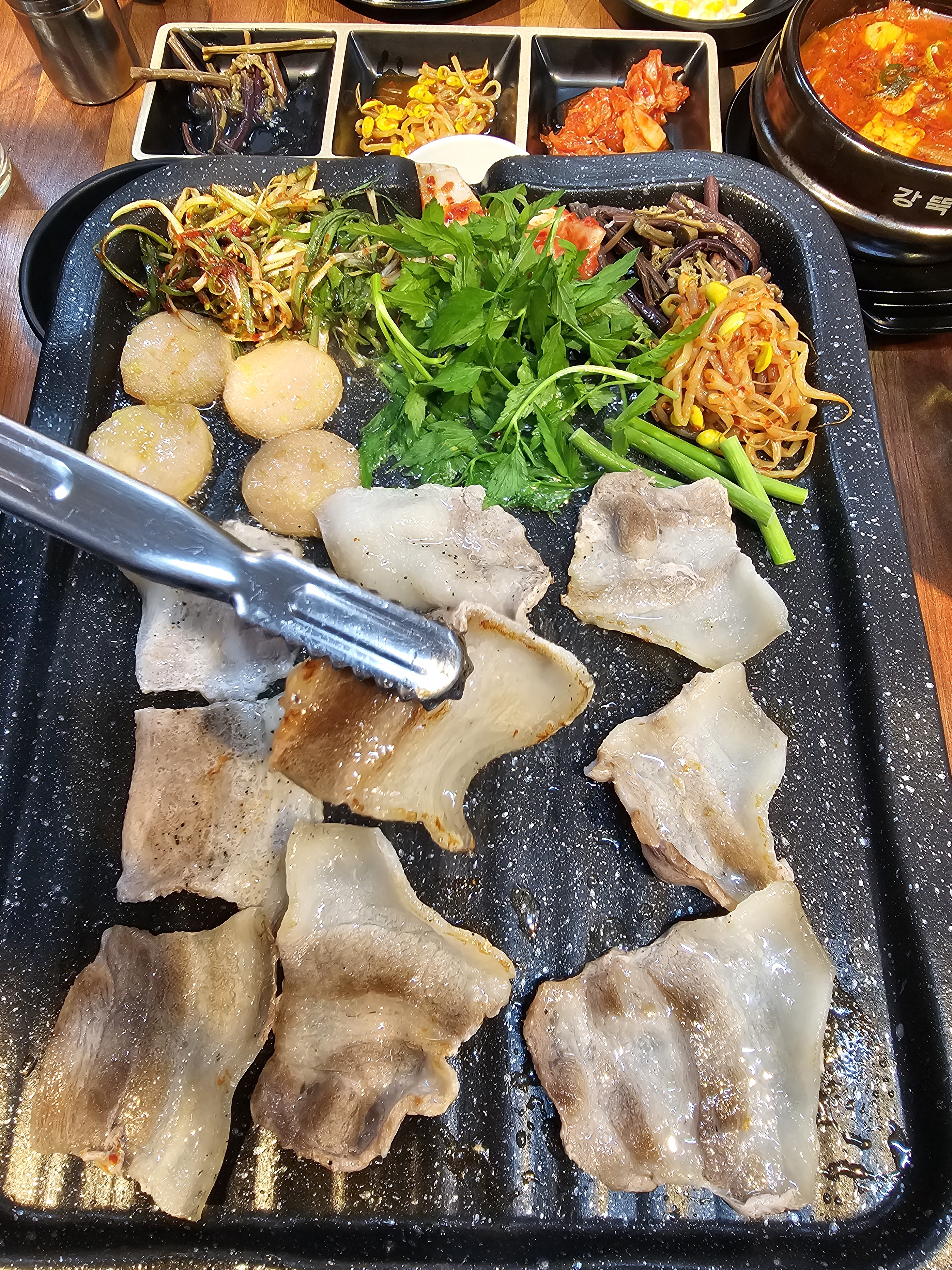 팔오상회 본점