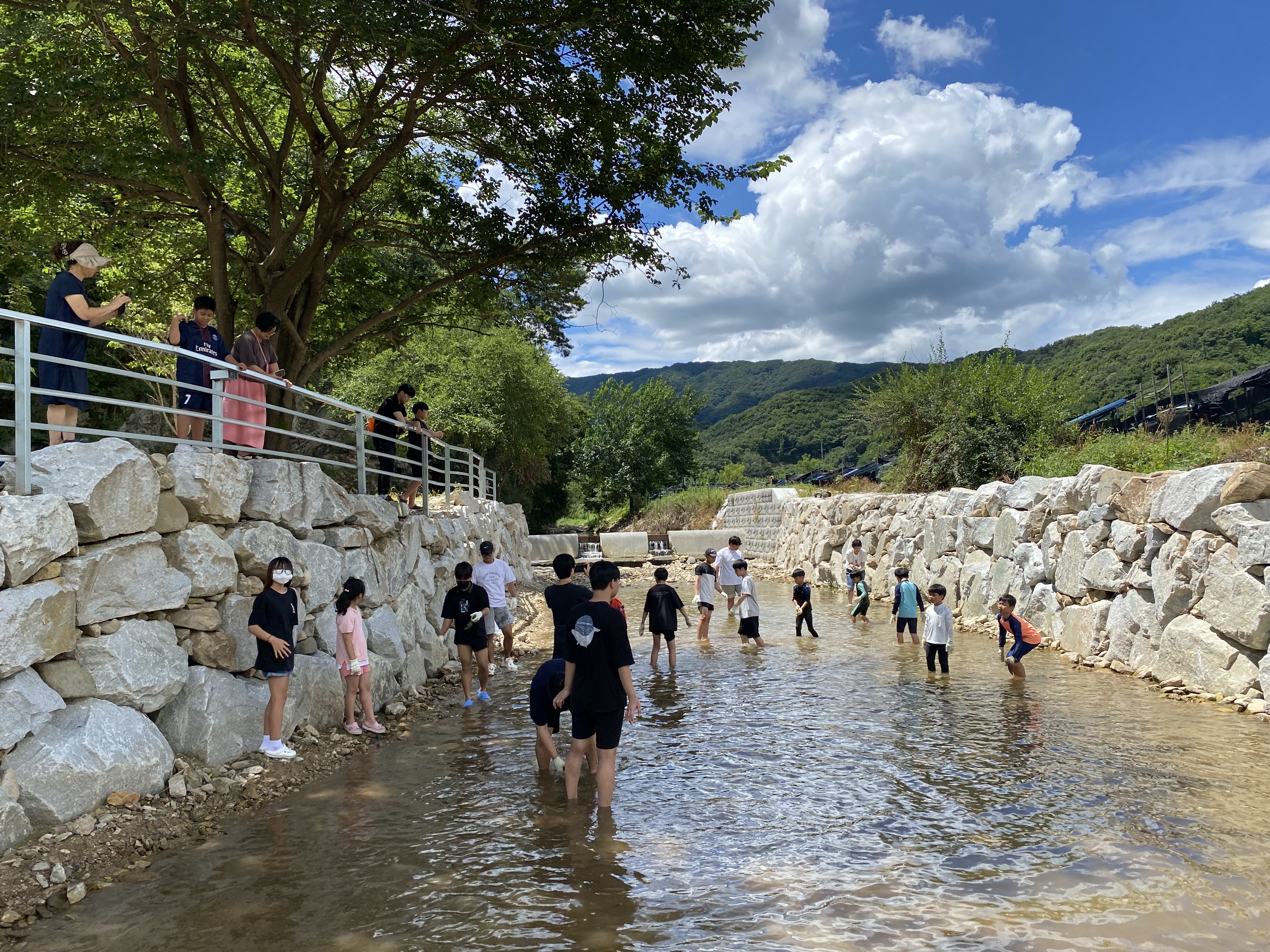 밤별캠핑장