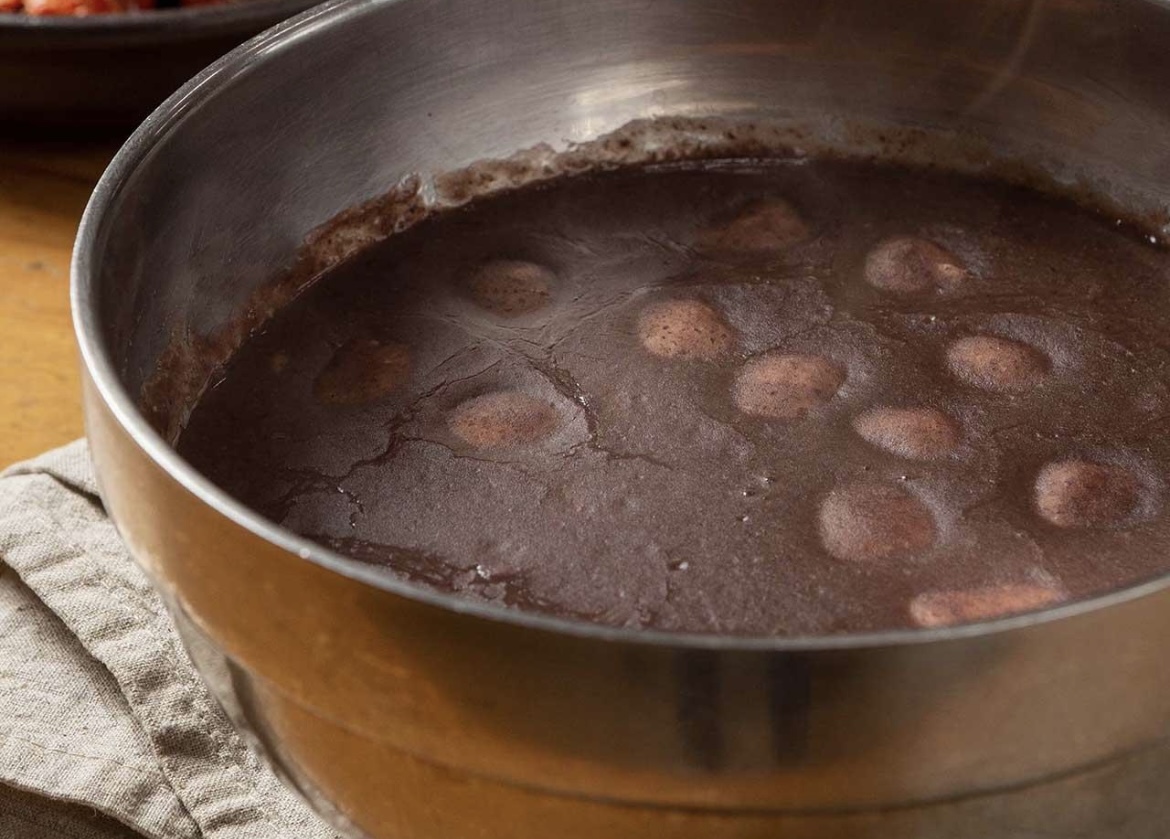 뚝배기손칼국수