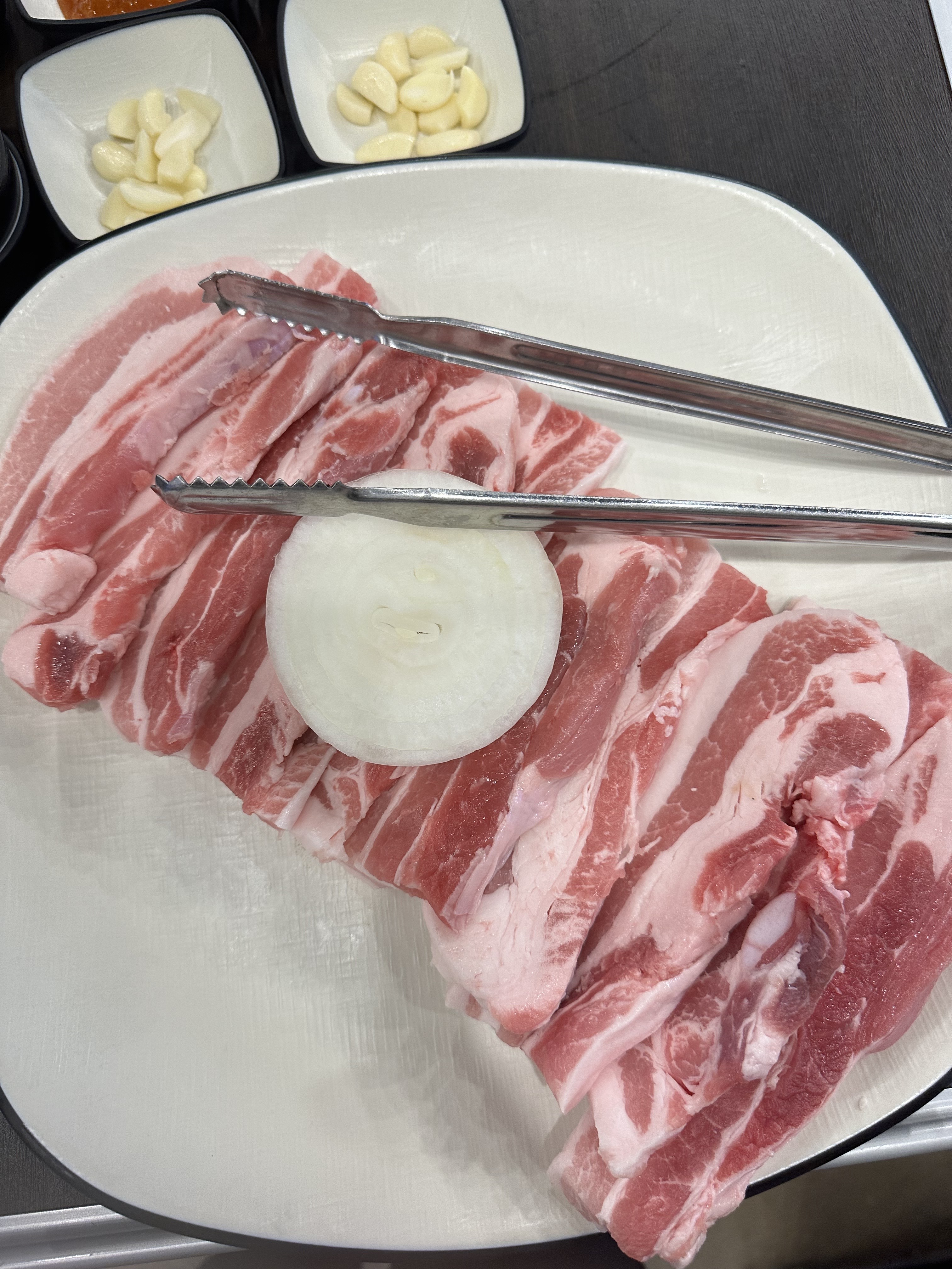 생삼겹살 200g