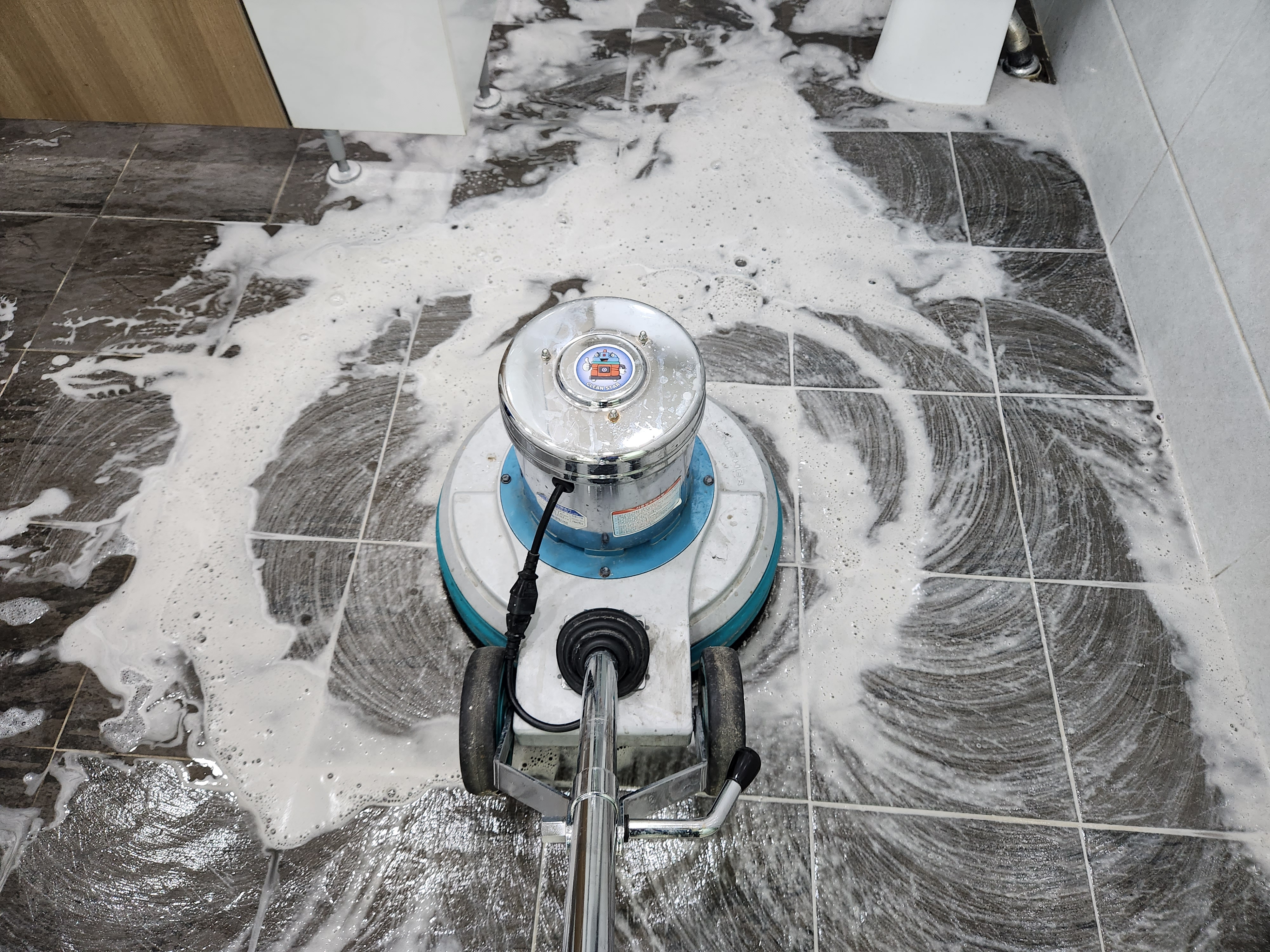 상가 건물 공장 준공 회사 사무실 입주 정기 청소 대표 이미지