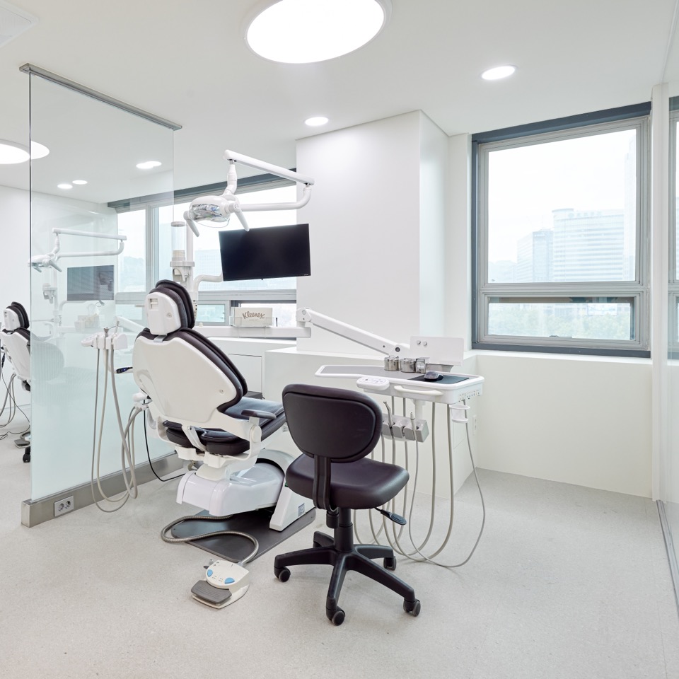 연세돌담치과의원 대표 이미지