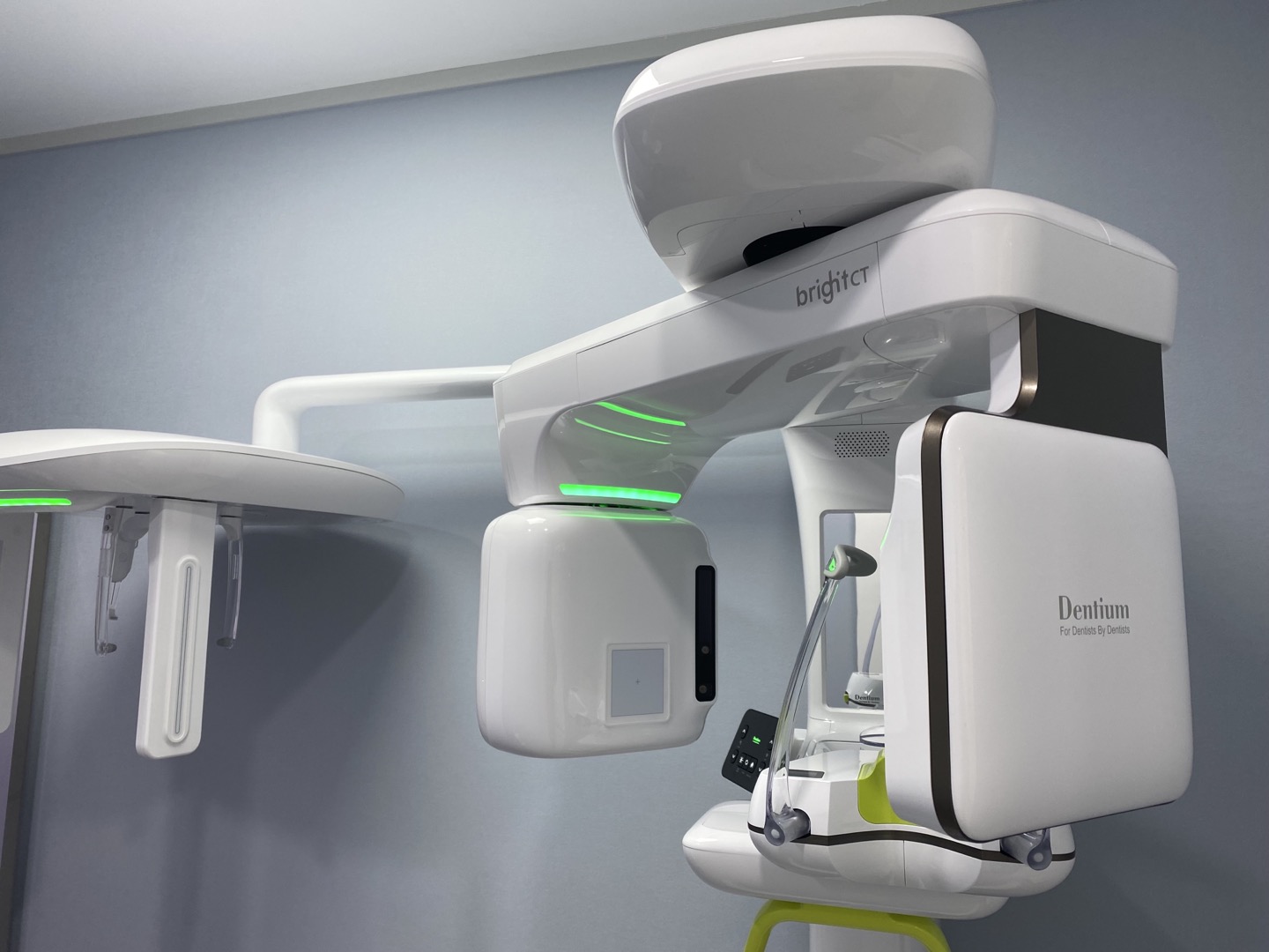 이로운치과의원 대표 이미지