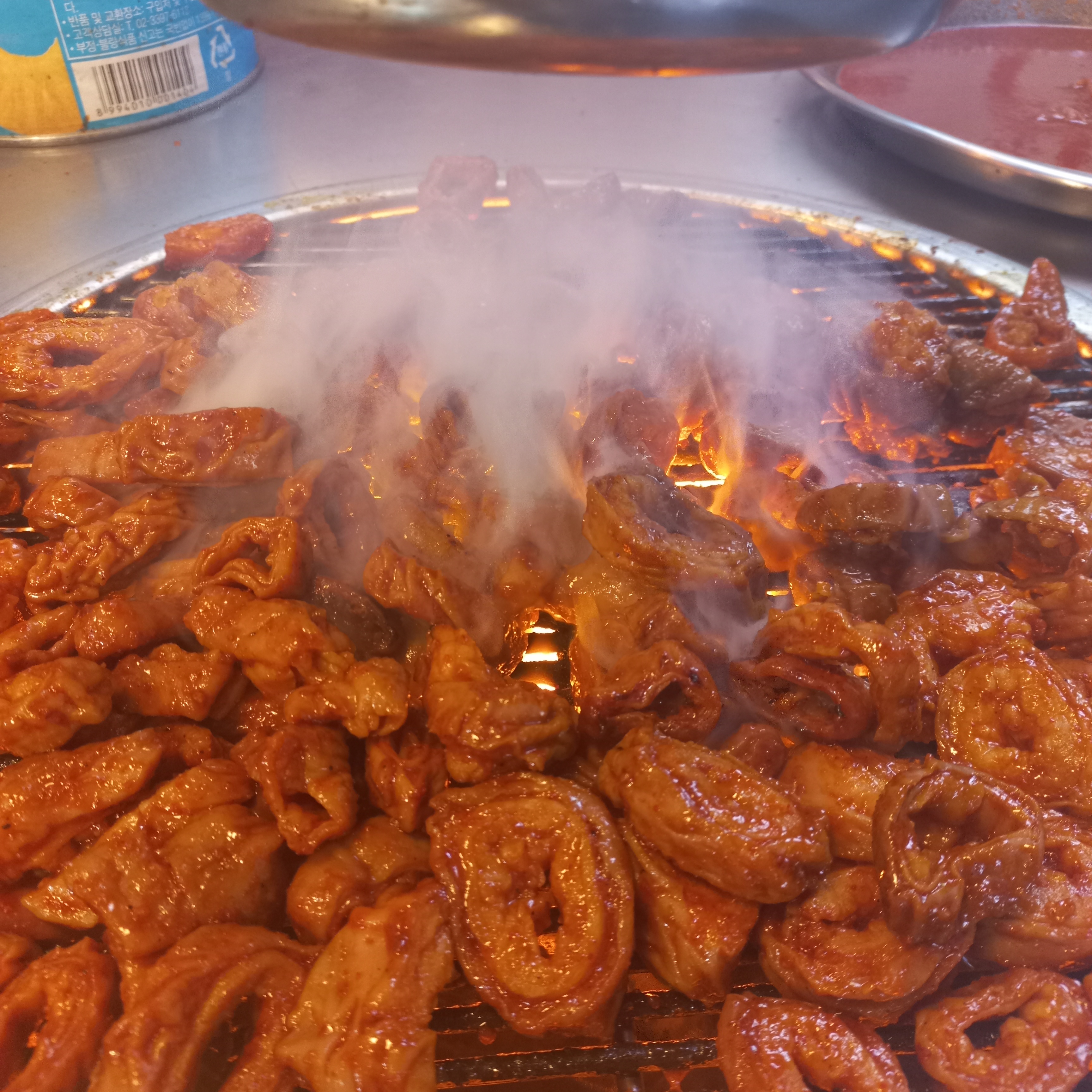 가까운 삼겹살전문점 경기 구리시 오겹살 돼지껍데기 돼지뒷고기 항정살 통삼겹 한돈 목살 마포한입갈비 구리점
