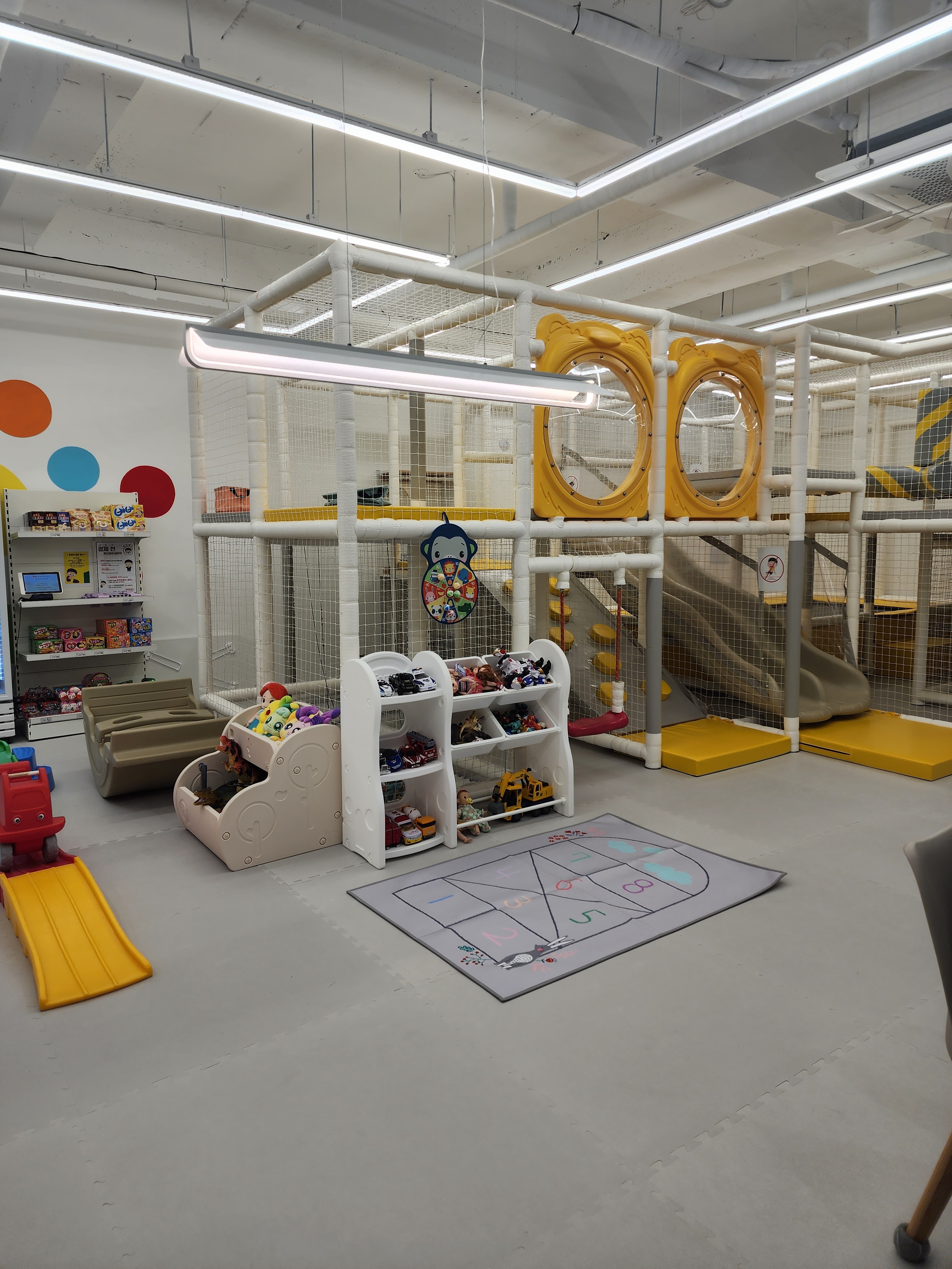 우리끼리 키즈카페 군산디오션점